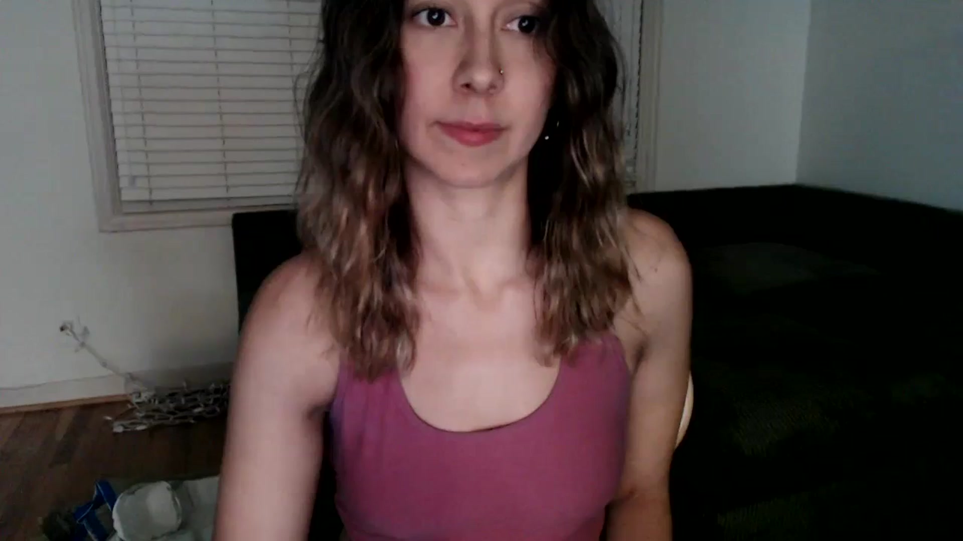 Gallery image thumbnail from Wheres_Willow's myfreecams stream on, 10/26/2023, 08:57 image 2 of 20