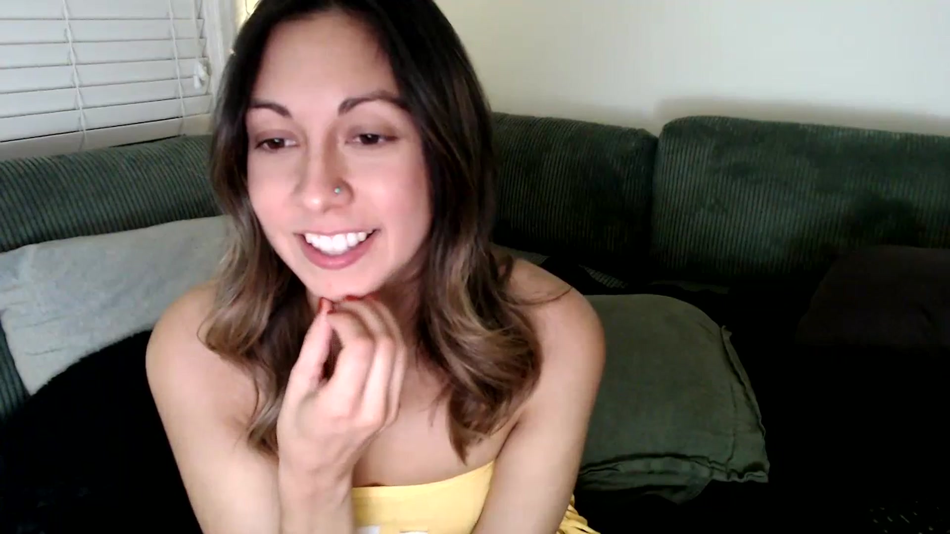Gallery image thumbnail from Wheres_Willow's myfreecams stream on, 10/30/2023, 07:25 image 9 of 20