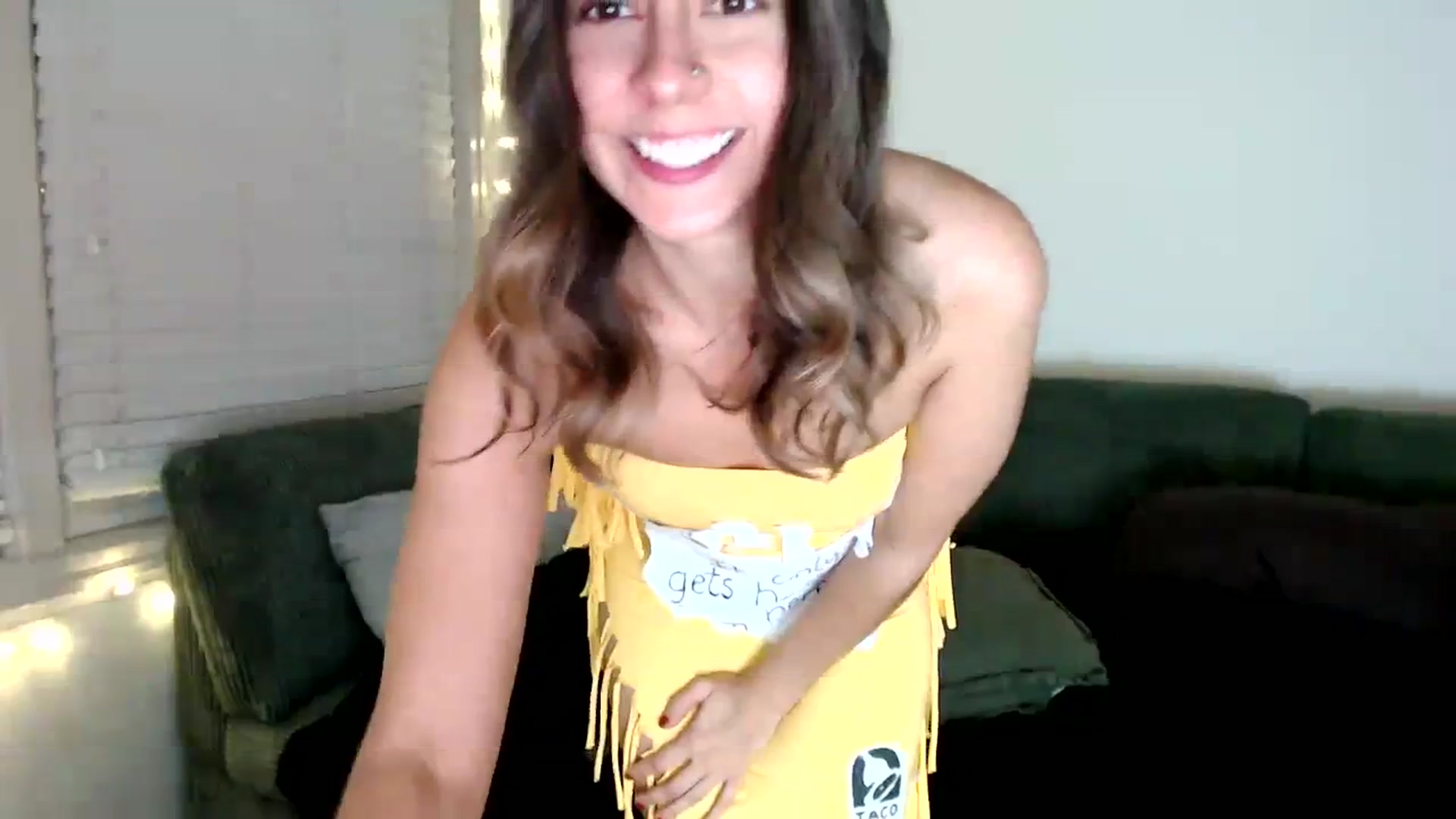 Gallery image thumbnail from Wheres_Willow's myfreecams stream on, 10/30/2023, 07:25 image 4 of 20