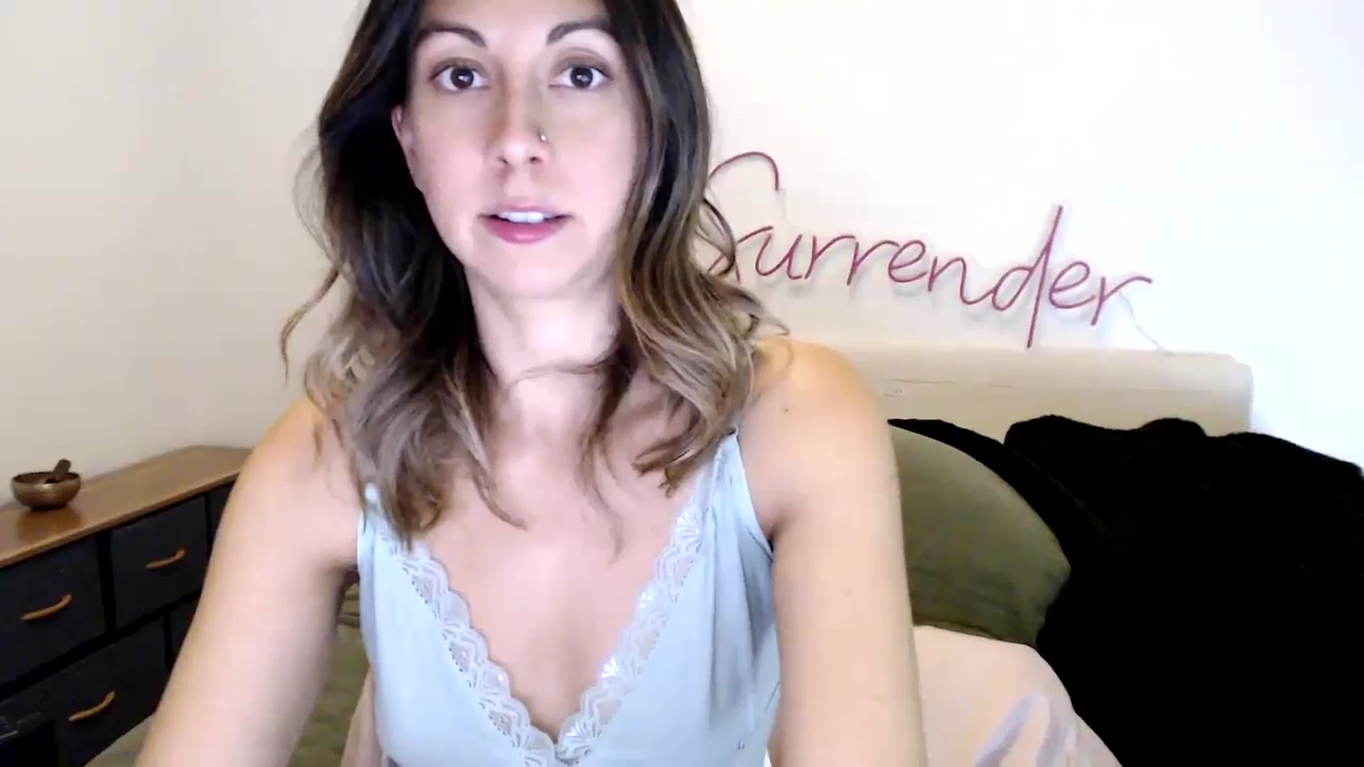 Gallery image thumbnail from Wheres_Willow's myfreecams stream on, 11/02/2023, 09:00 image 4 of 20