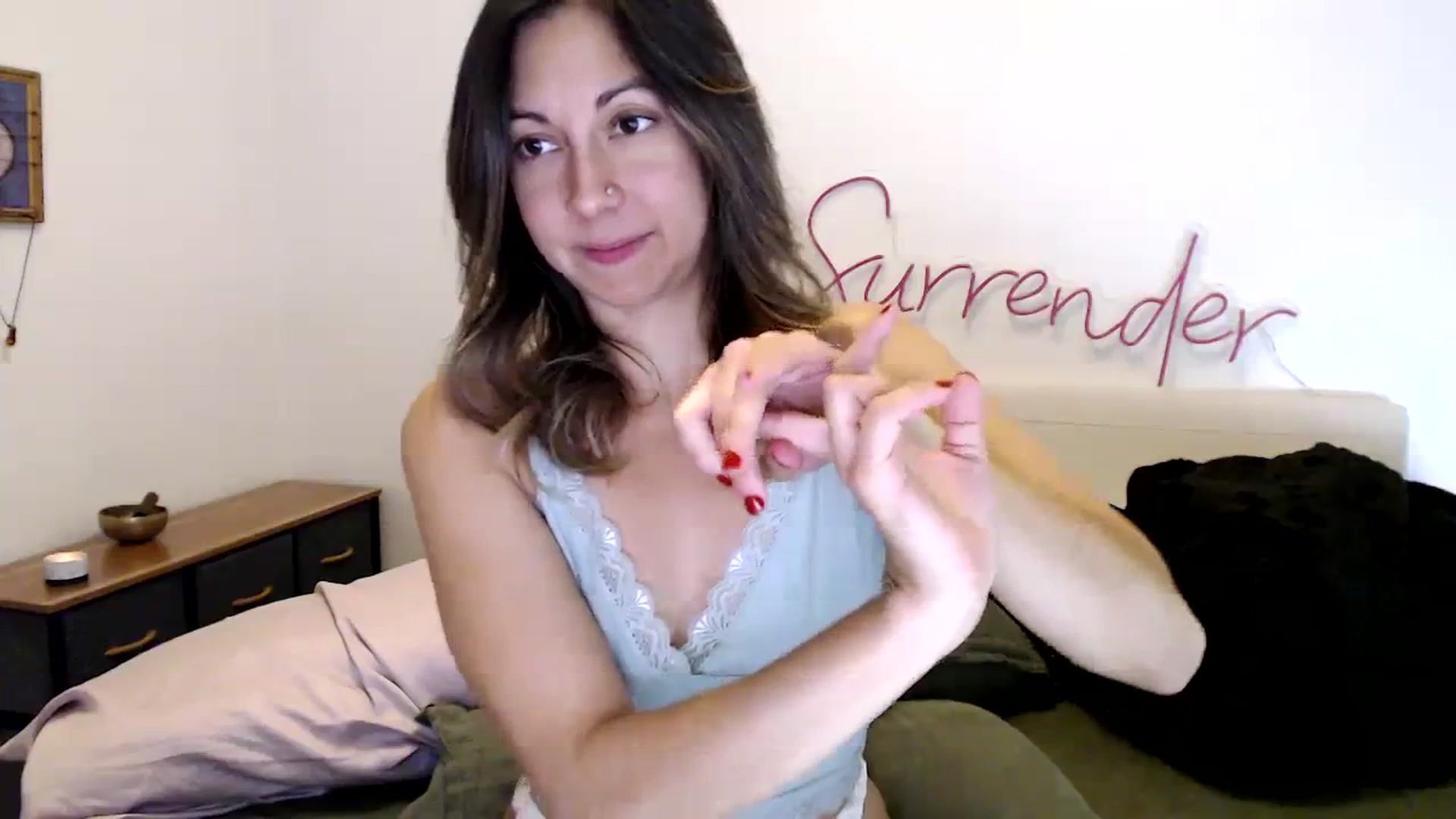 Gallery image thumbnail from Wheres_Willow's myfreecams stream on, 11/02/2023, 09:00 image 15 of 20