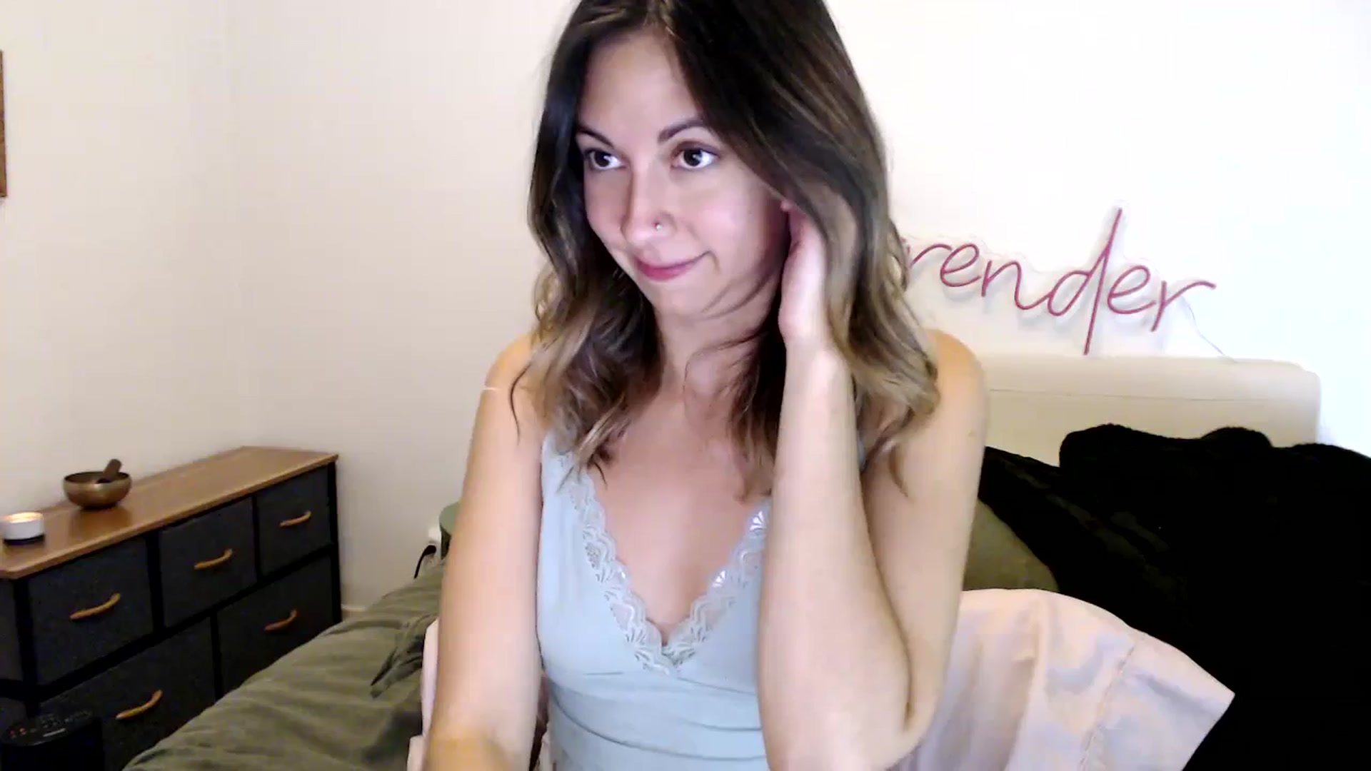 Gallery image thumbnail from Wheres_Willow's myfreecams stream on, 11/02/2023, 09:00 image 3 of 20