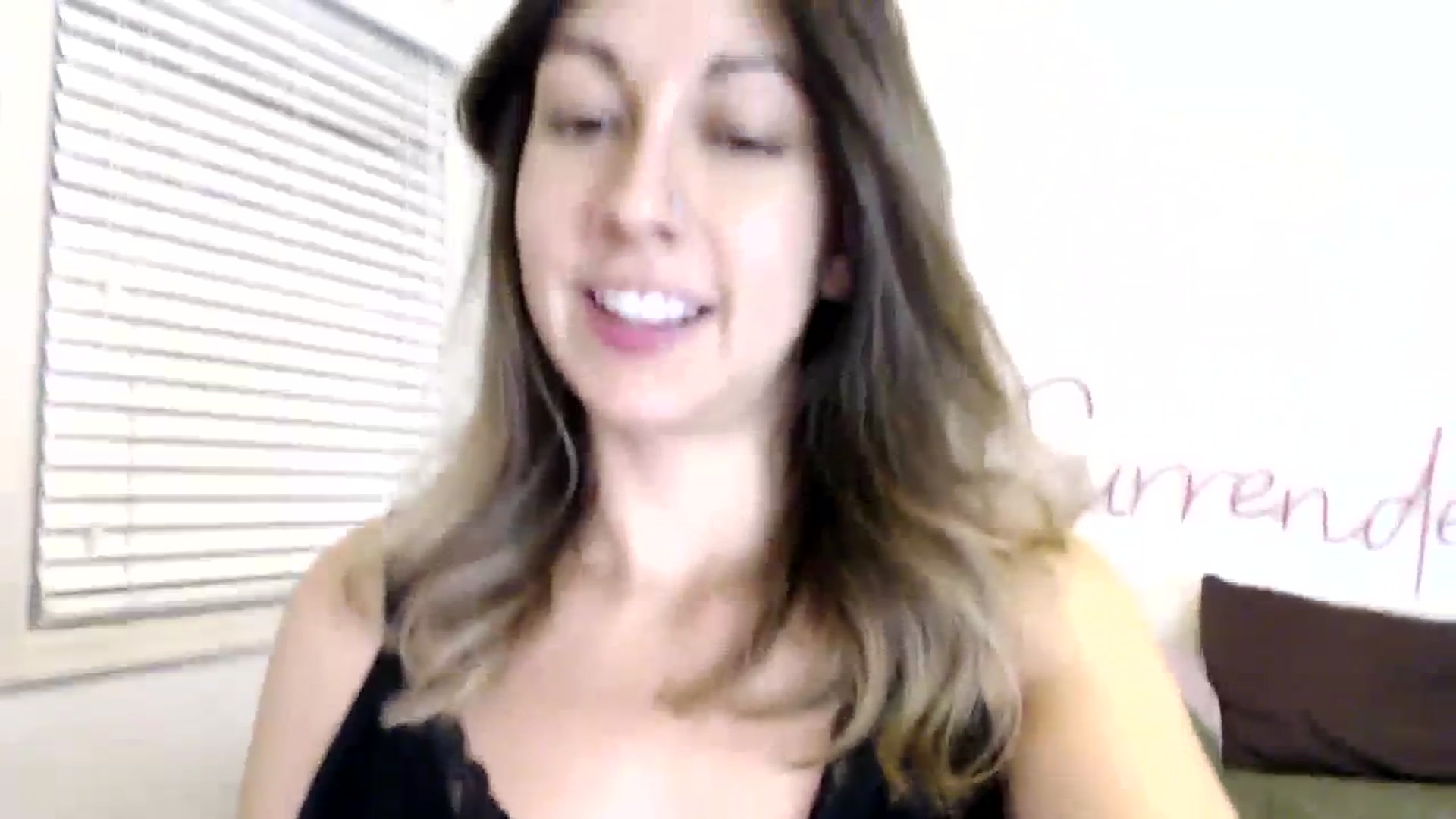 Gallery image thumbnail from Wheres_Willow's myfreecams stream on, 11/04/2023, 09:16 image 19 of 20