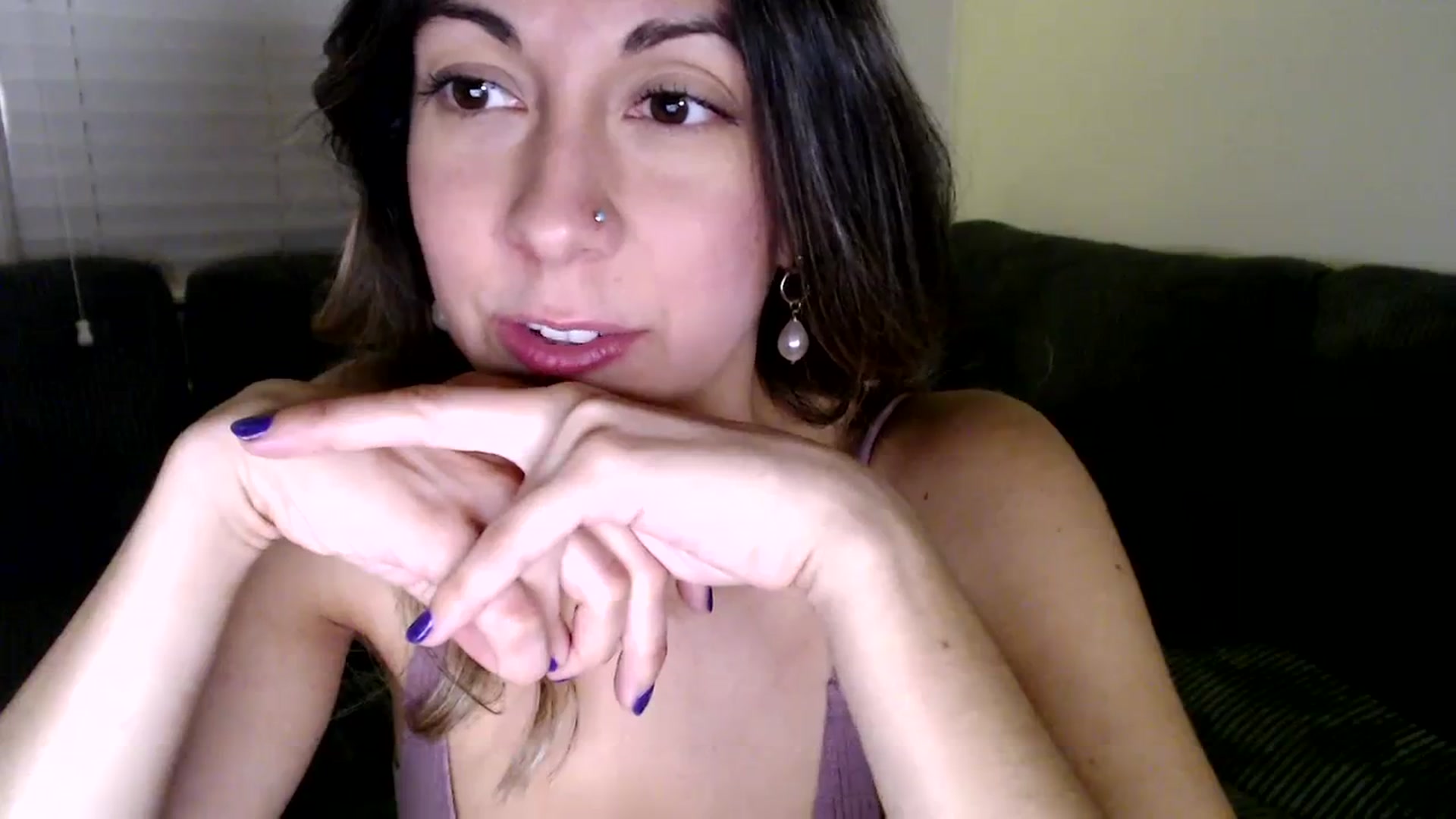 Gallery image thumbnail from Wheres_Willow's myfreecams stream on, 11/10/2023, 08:15 image 5 of 20