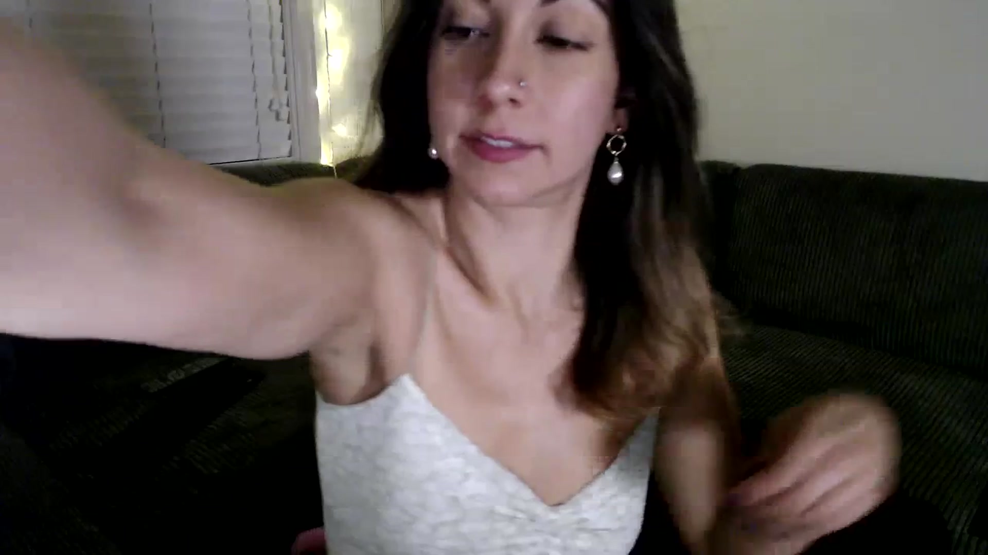 Gallery image thumbnail from Wheres_Willow's myfreecams stream on, 11/10/2023, 11:22 image 2 of 20