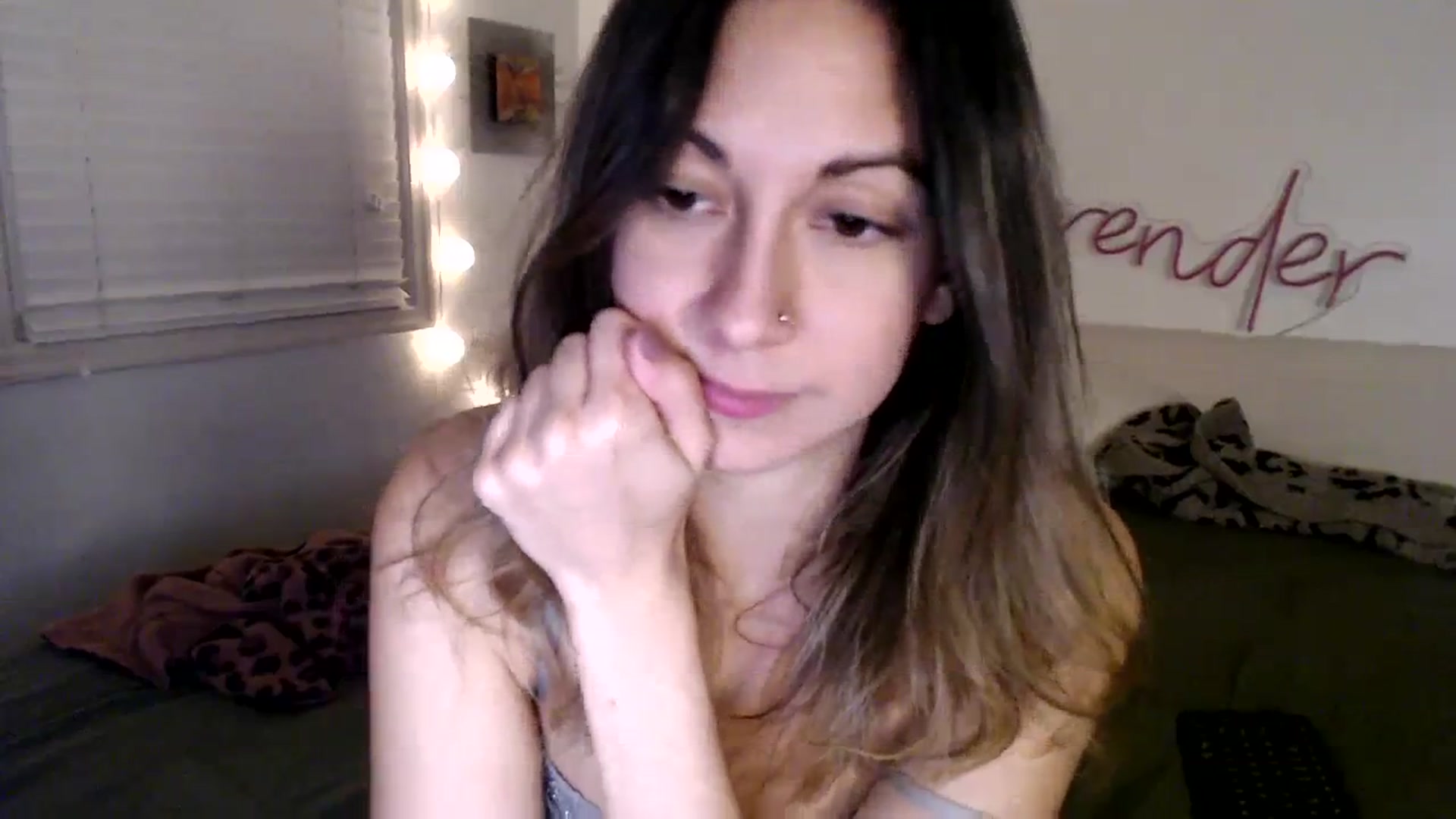 Gallery image thumbnail from Wheres_Willow's myfreecams stream on, 11/14/2023, 07:46 image 19 of 20