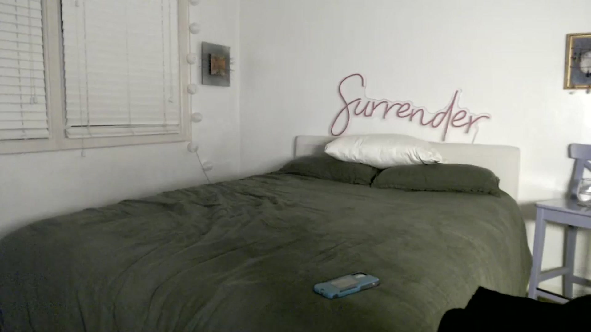 Gallery image thumbnail from Wheres_Willow's myfreecams stream on, 11/16/2023, 05:44 image 2 of 20
