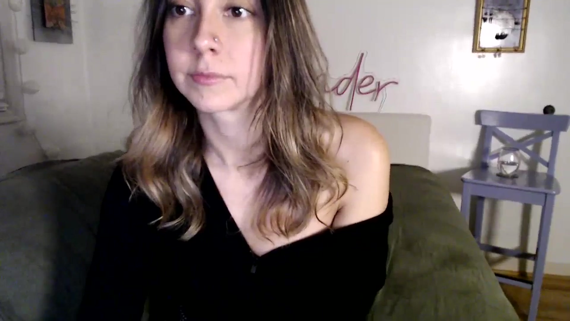Gallery image thumbnail from Wheres_Willow's myfreecams stream on, 11/16/2023, 06:44 image 5 of 20