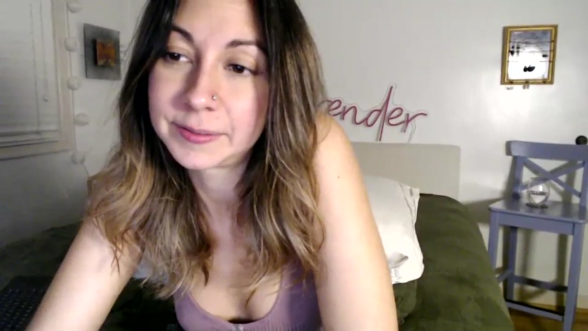 Gallery image thumbnail from Wheres_Willow's myfreecams stream on, 11/16/2023, 06:44 image 18 of 20