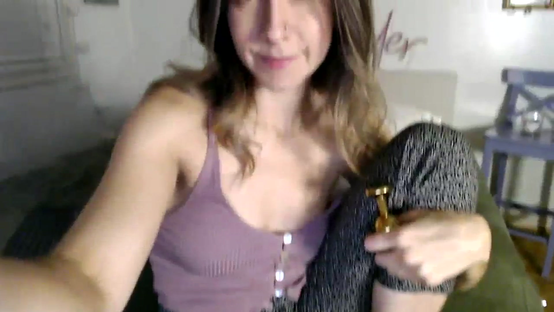 Gallery image thumbnail from Wheres_Willow's myfreecams stream on, 11/16/2023, 06:44 image 13 of 20