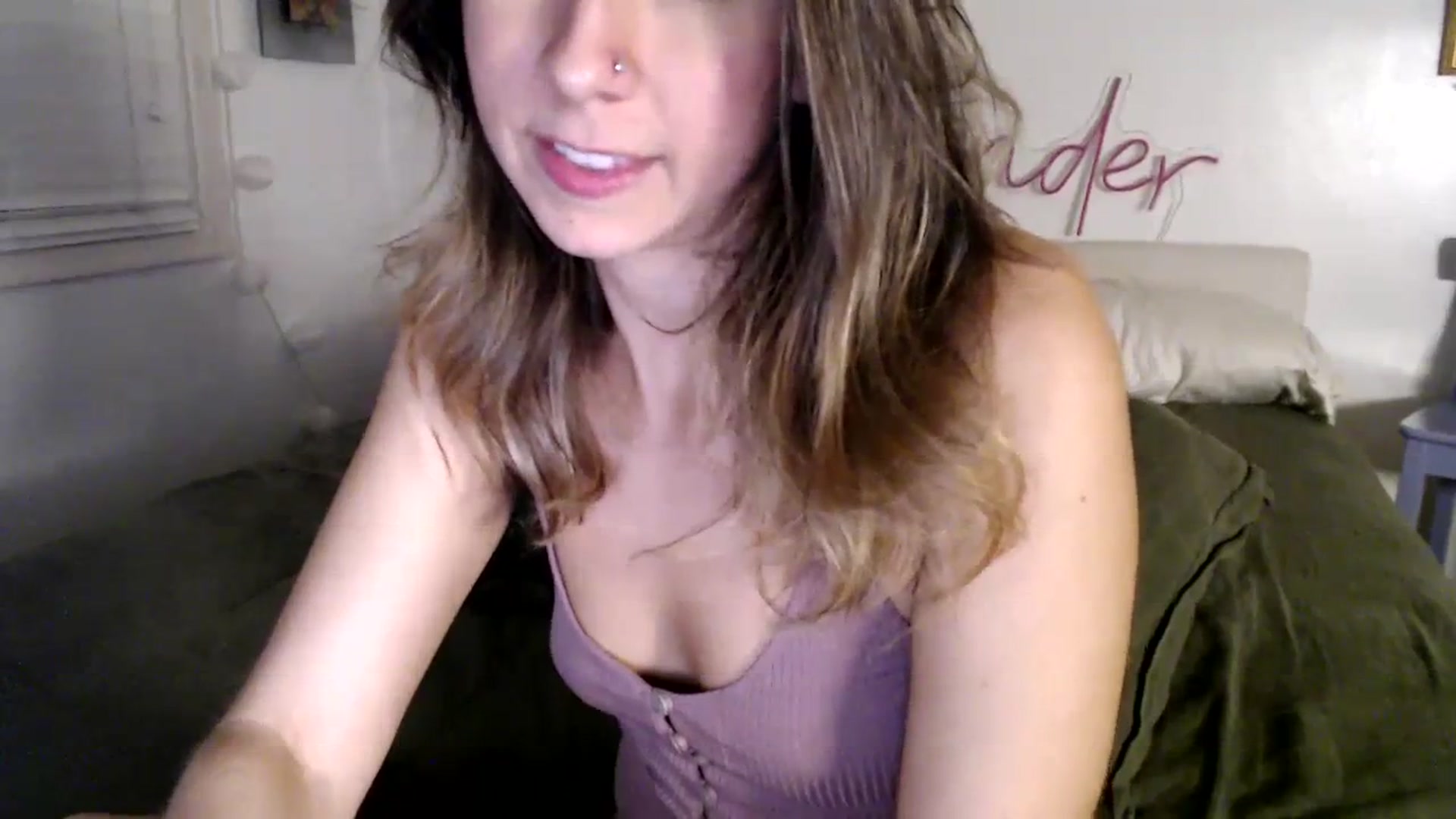 Gallery image thumbnail from Wheres_Willow's myfreecams stream on, 11/16/2023, 07:59 image 5 of 20