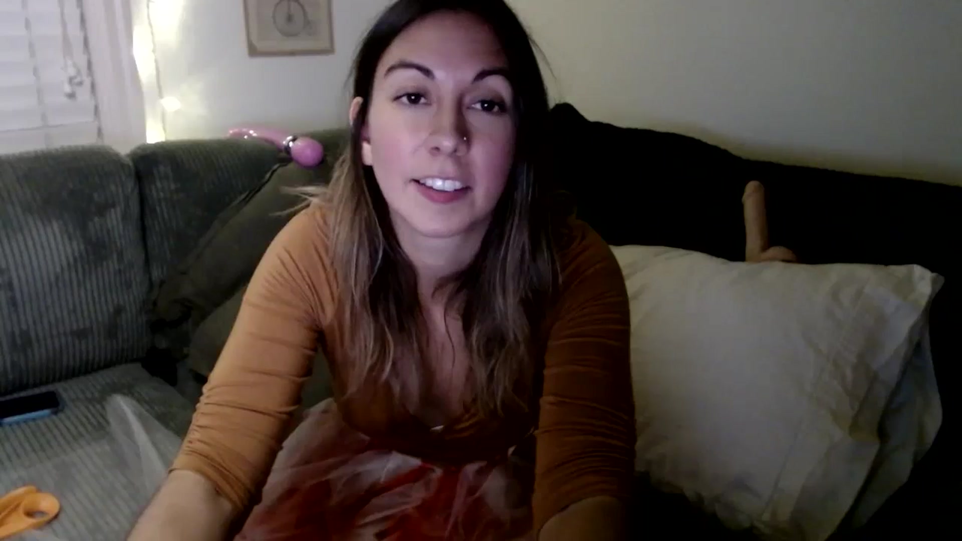 Gallery image thumbnail from Wheres_Willow's myfreecams stream on, 11/17/2023, 05:39 image 18 of 20