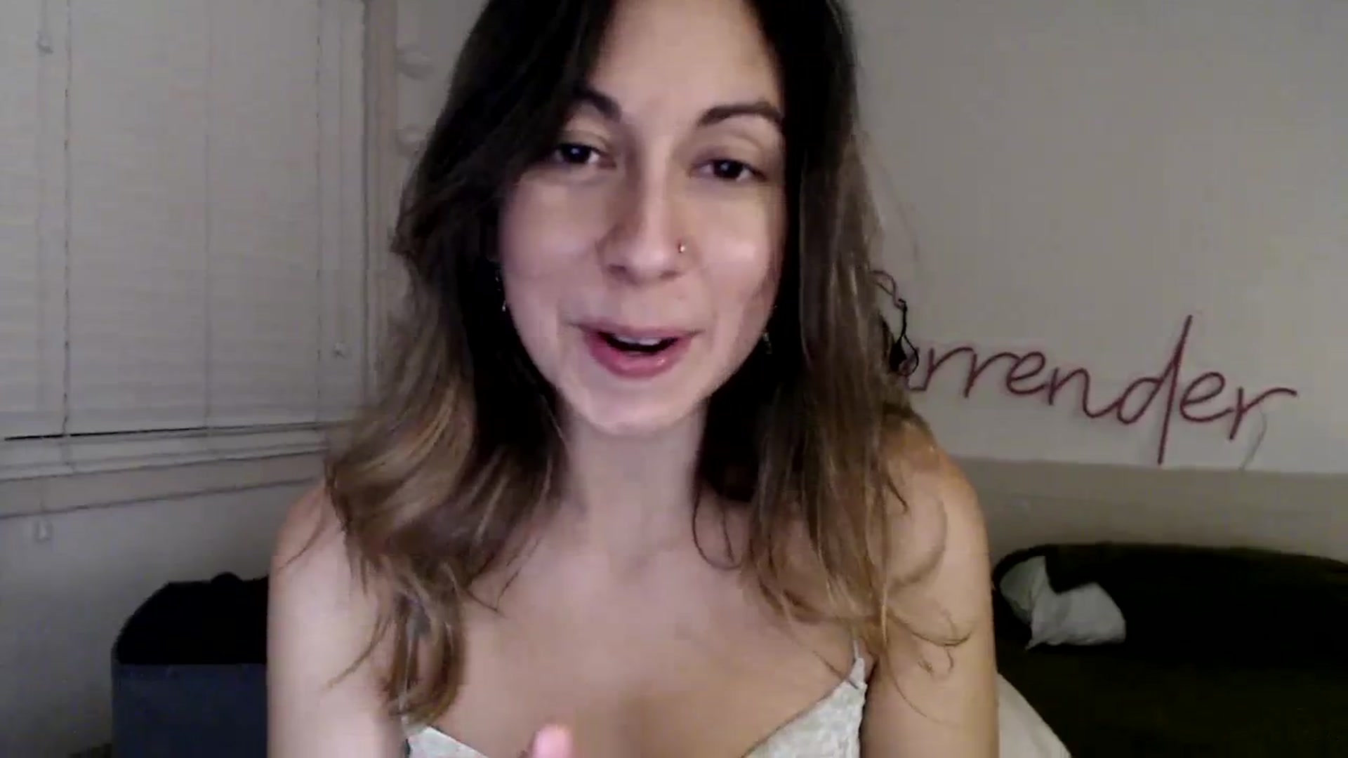 Gallery image thumbnail from Wheres_Willow's myfreecams stream on, 11/20/2023, 08:05 image 19 of 20