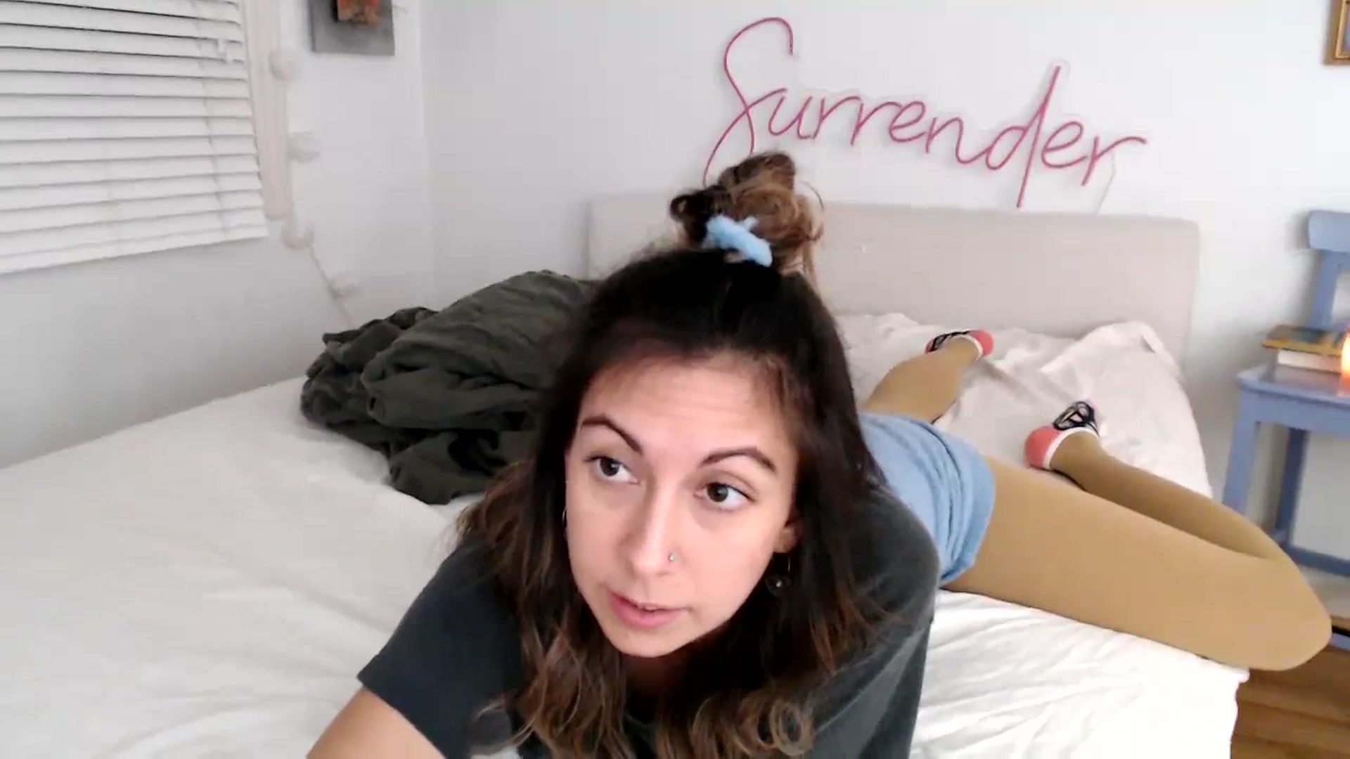 Gallery image thumbnail from Wheres_Willow's myfreecams stream on, 11/21/2023, 05:44 image 6 of 20