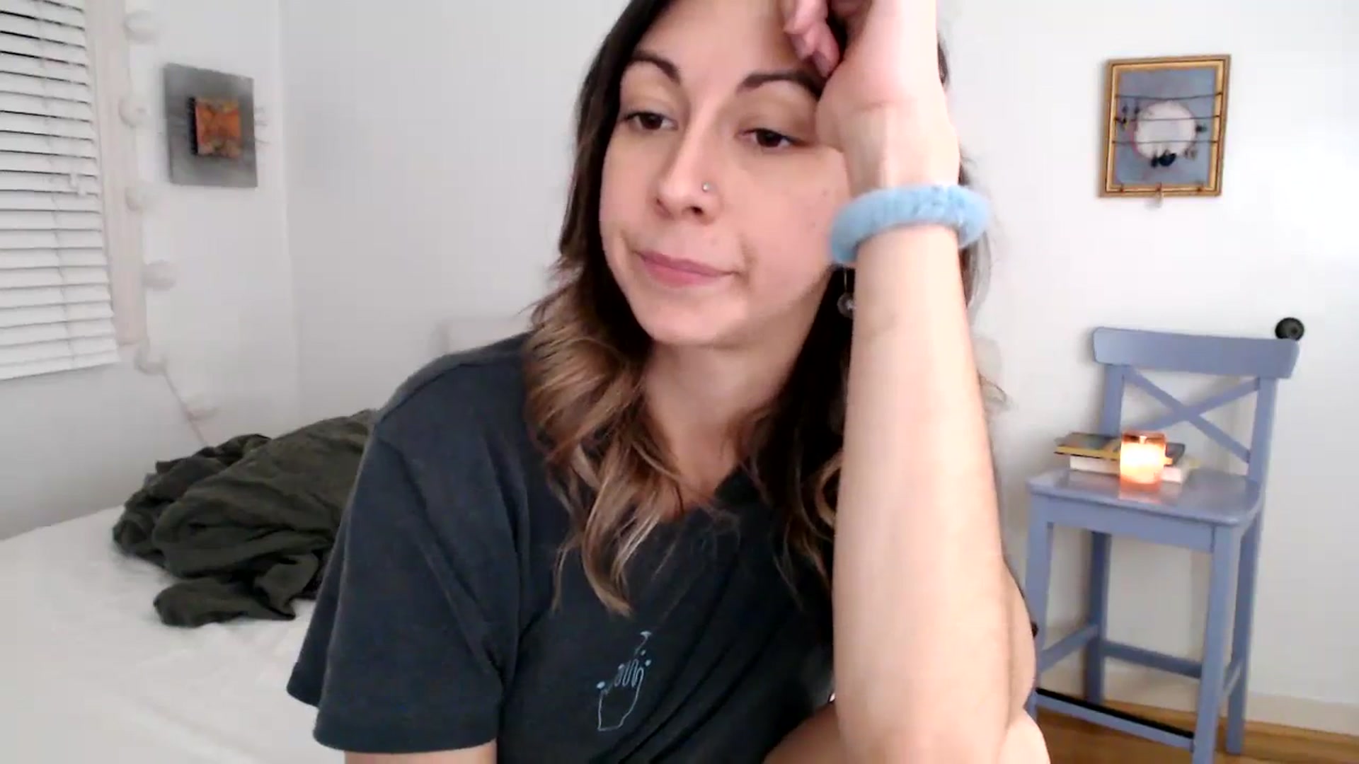 Gallery image thumbnail from Wheres_Willow's myfreecams stream on, 11/21/2023, 06:07 image 4 of 20