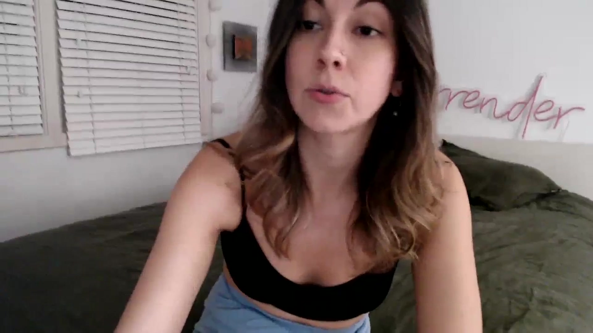 Gallery image thumbnail from Wheres_Willow's myfreecams stream on, 11/21/2023, 07:09 image 20 of 20
