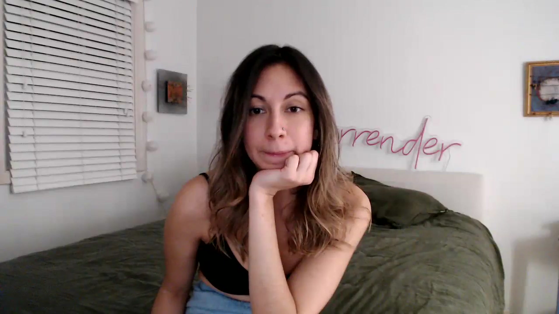 Gallery image thumbnail from Wheres_Willow's myfreecams stream on, 11/21/2023, 07:57 image 3 of 20