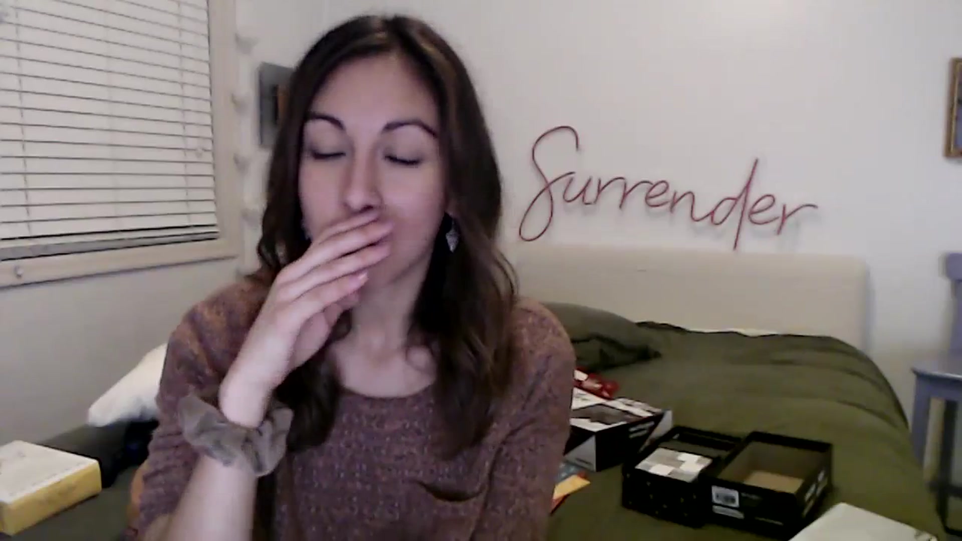 Gallery image thumbnail from Wheres_Willow's myfreecams stream on, 11/23/2023, 06:57 image 8 of 20