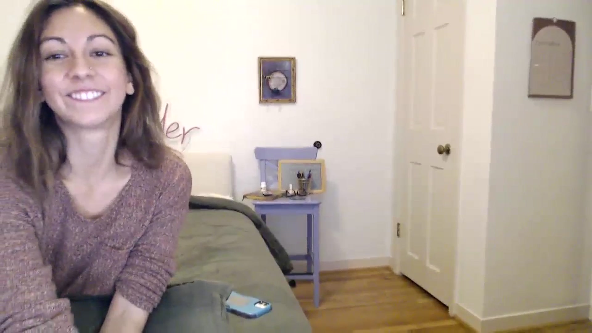 Gallery image thumbnail from Wheres_Willow's myfreecams stream on, 12/04/2023, 06:05 image 5 of 20