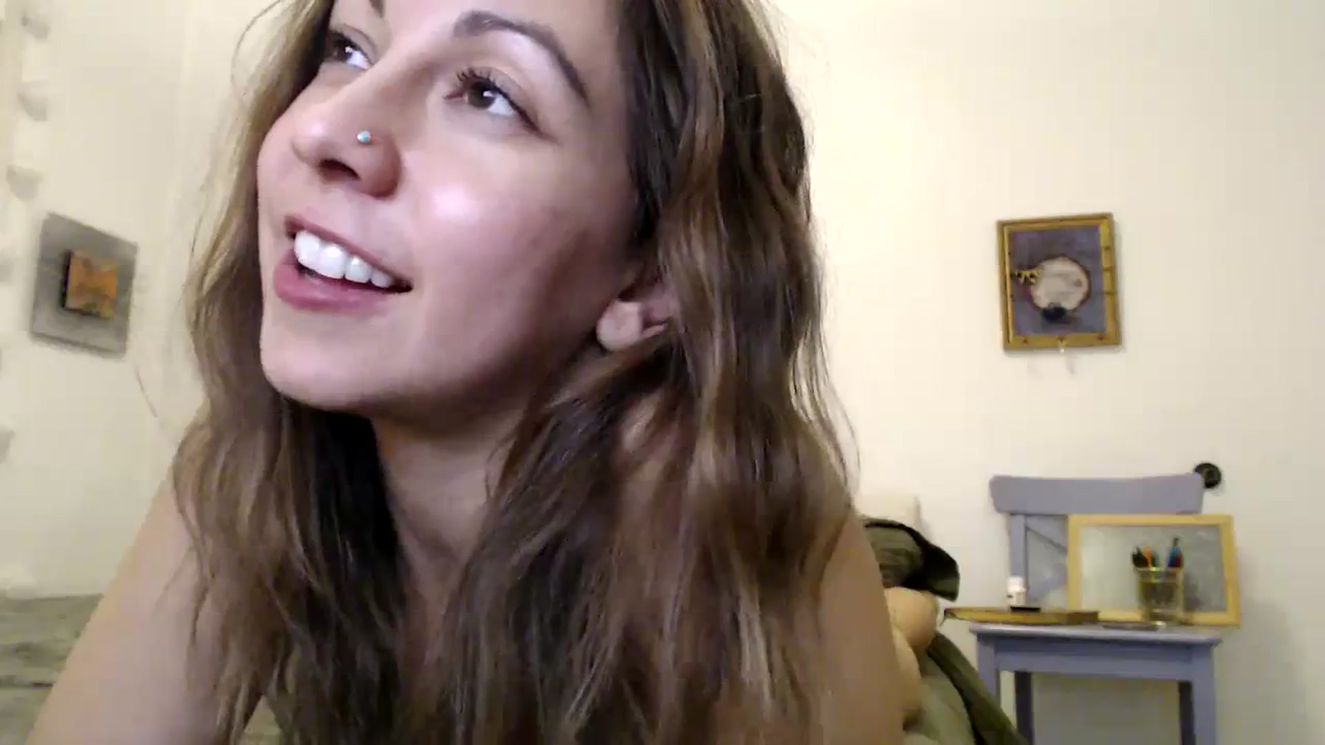 Gallery image thumbnail from Wheres_Willow's myfreecams stream on, 12/04/2023, 08:36 image 17 of 20