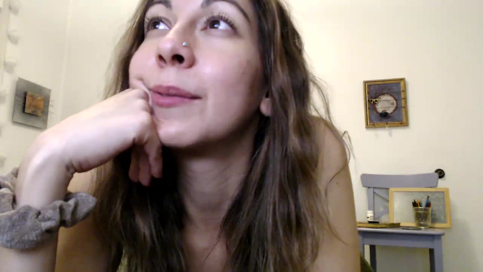 Gallery image thumbnail from Wheres_Willow's myfreecams stream on, 12/04/2023, 08:36 image 20 of 20