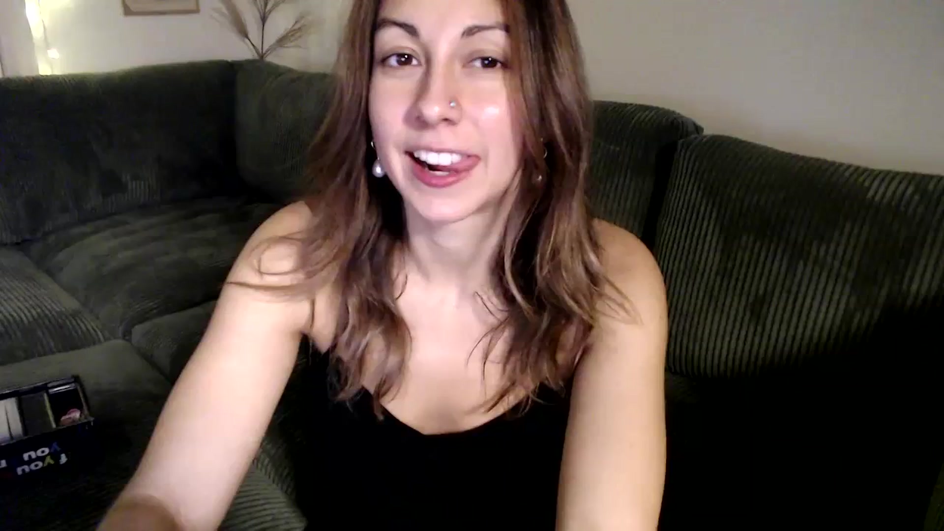 Gallery image thumbnail from Wheres_Willow's myfreecams stream on, 12/12/2023, 05:49 image 10 of 20