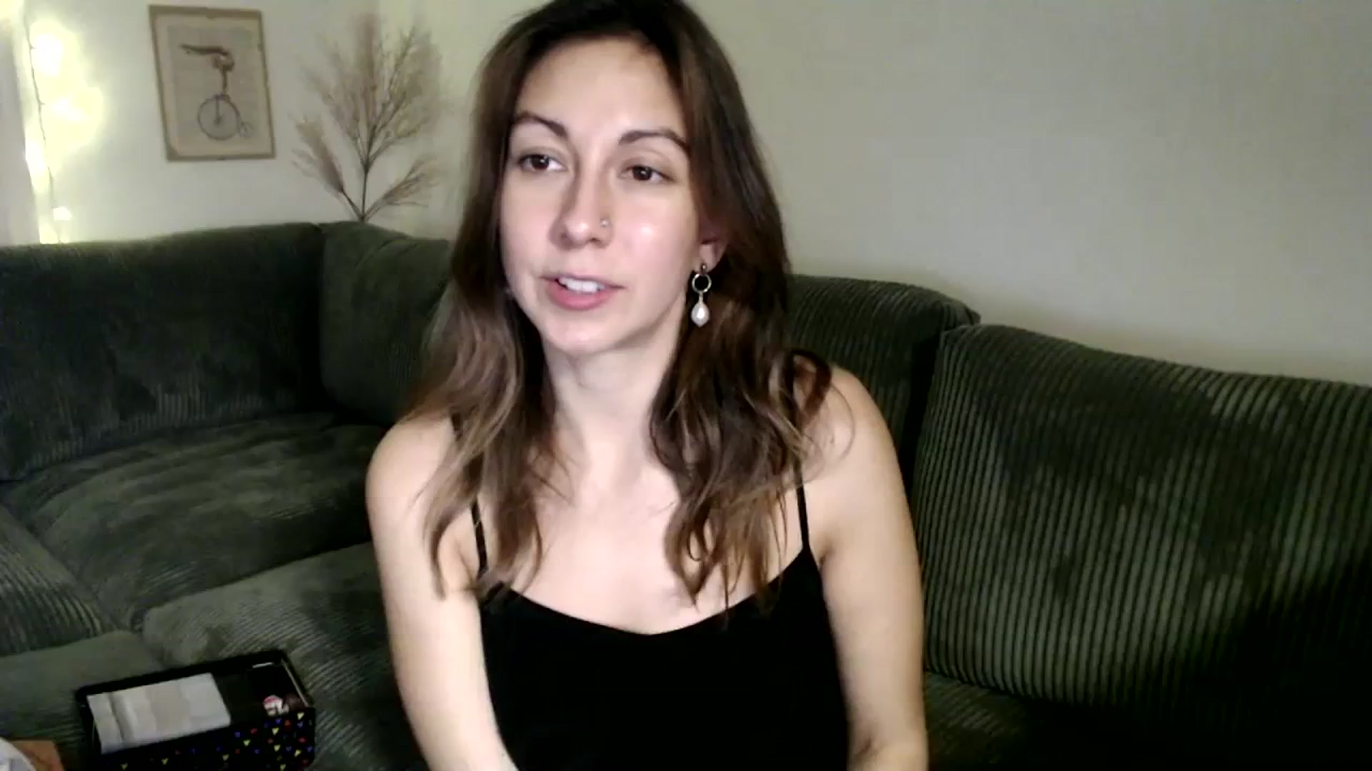 Gallery image thumbnail from Wheres_Willow's myfreecams stream on, 12/12/2023, 05:49 image 3 of 20