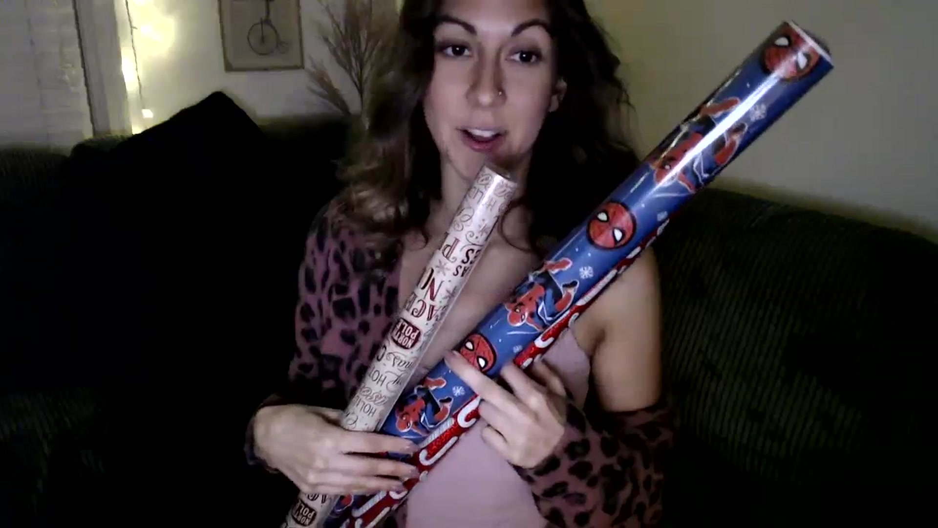 Gallery image thumbnail from Wheres_Willow's myfreecams stream on, 12/14/2023, 06:52 image 3 of 20
