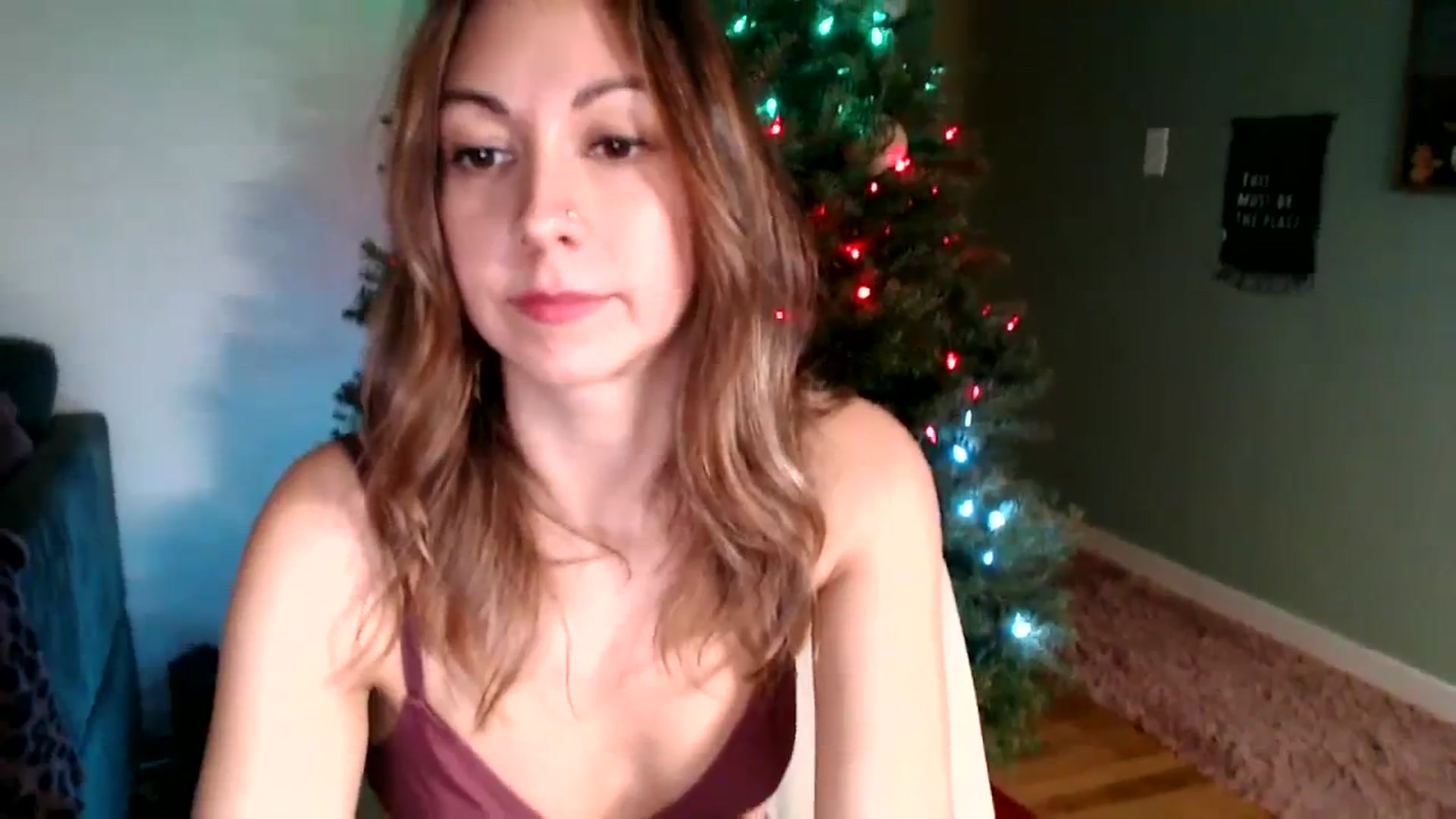 Gallery image thumbnail from Wheres_Willow's myfreecams stream on, 12/18/2023, 07:46 image 9 of 20
