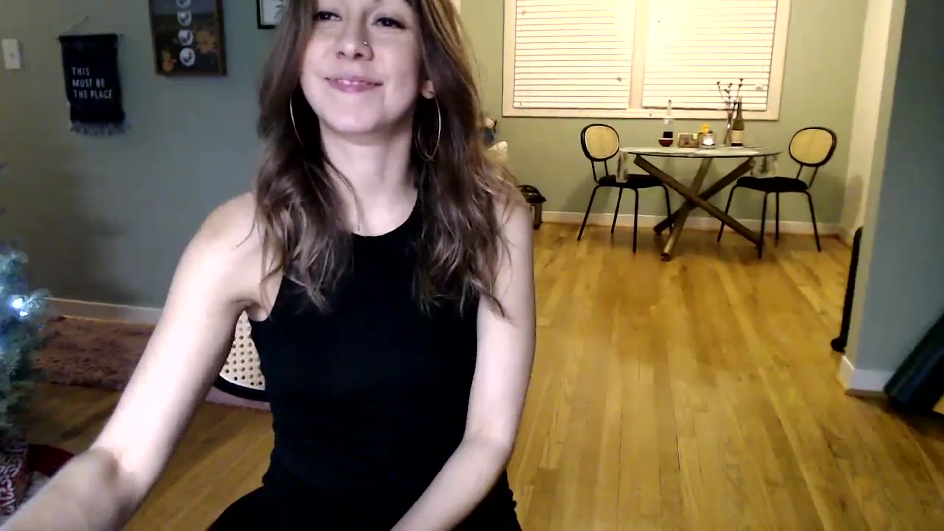 Gallery image thumbnail from Wheres_Willow's myfreecams stream on, 12/27/2023, 04:54 image 13 of 20