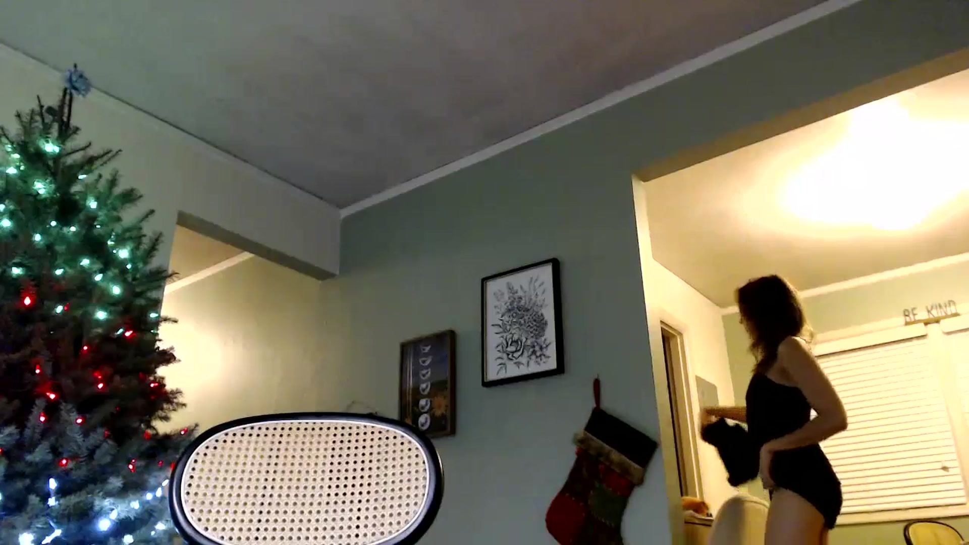 Gallery image thumbnail from Wheres_Willow's myfreecams stream on, 12/27/2023, 04:54 image 10 of 20