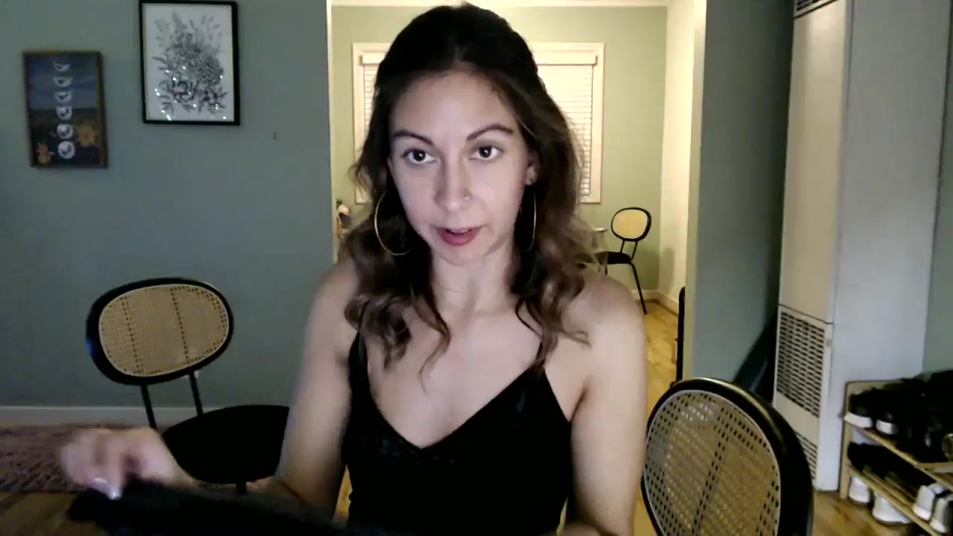 Gallery image thumbnail from Wheres_Willow's myfreecams stream on, 12/29/2023, 05:23 image 19 of 20