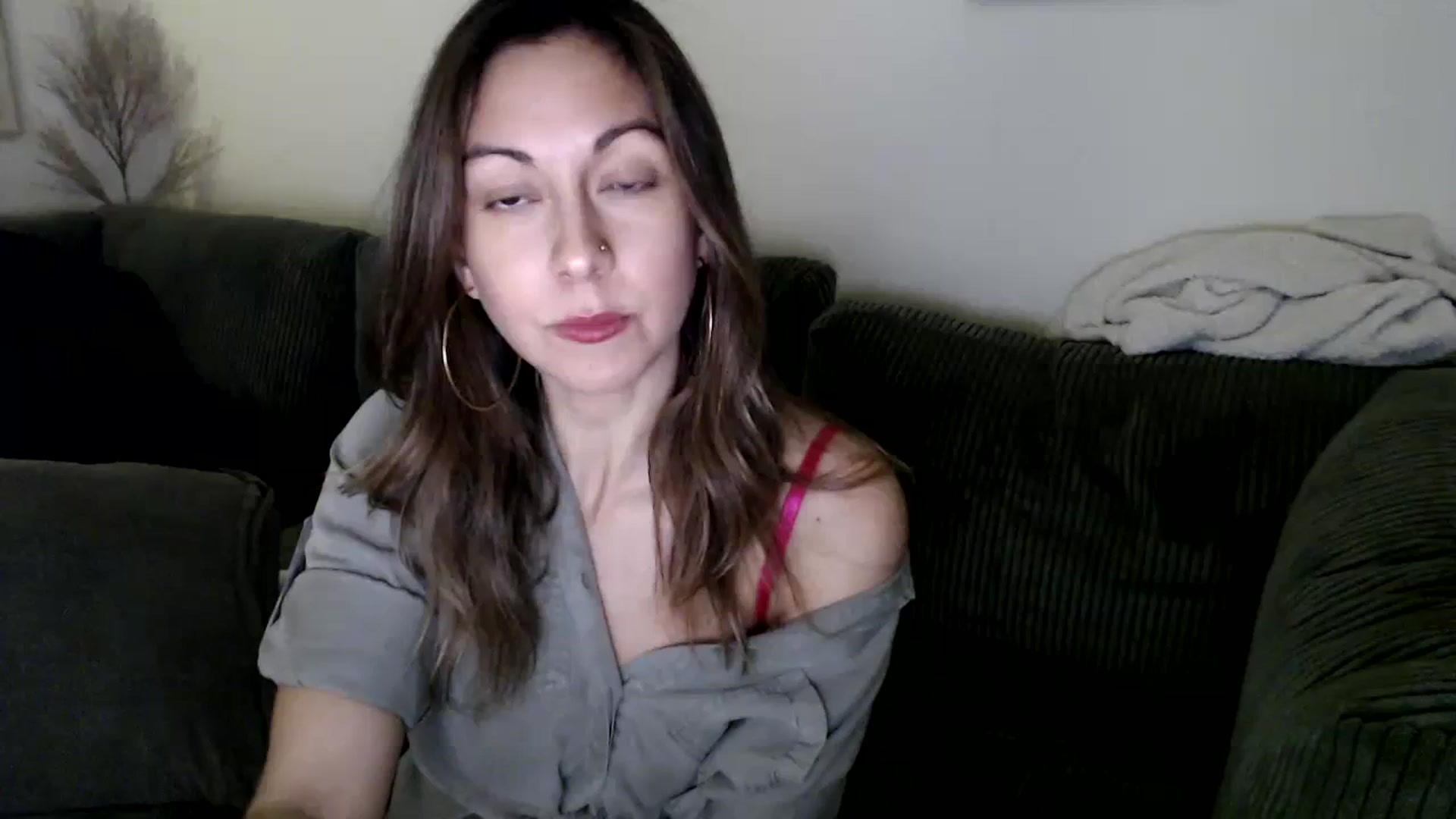 Gallery image thumbnail from Wheres_Willow's myfreecams stream on, 01/12/2024, 07:28 image 1 of 20