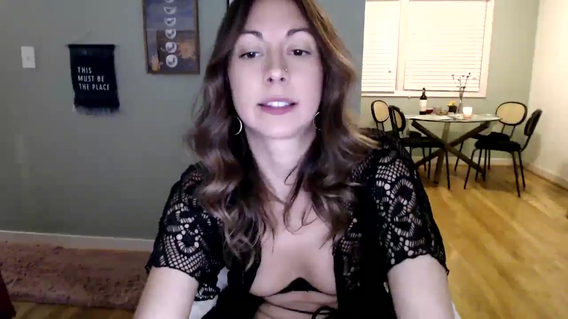 Gallery image thumbnail from Wheres_Willow's myfreecams stream on, 01/13/2024, 07:07 image 14 of 20