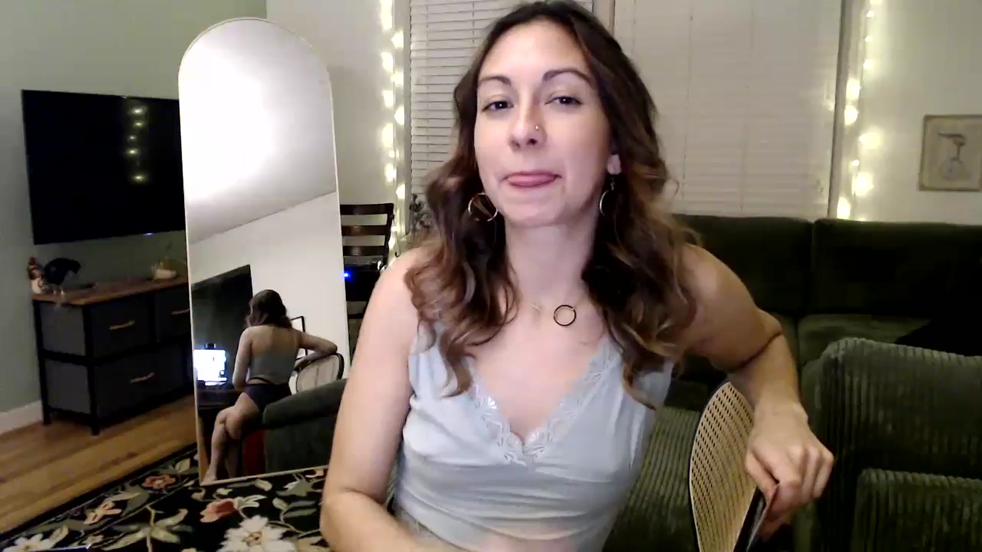 Gallery image thumbnail from Wheres_Willow's myfreecams stream on, 01/15/2024, 09:24 image 8 of 20