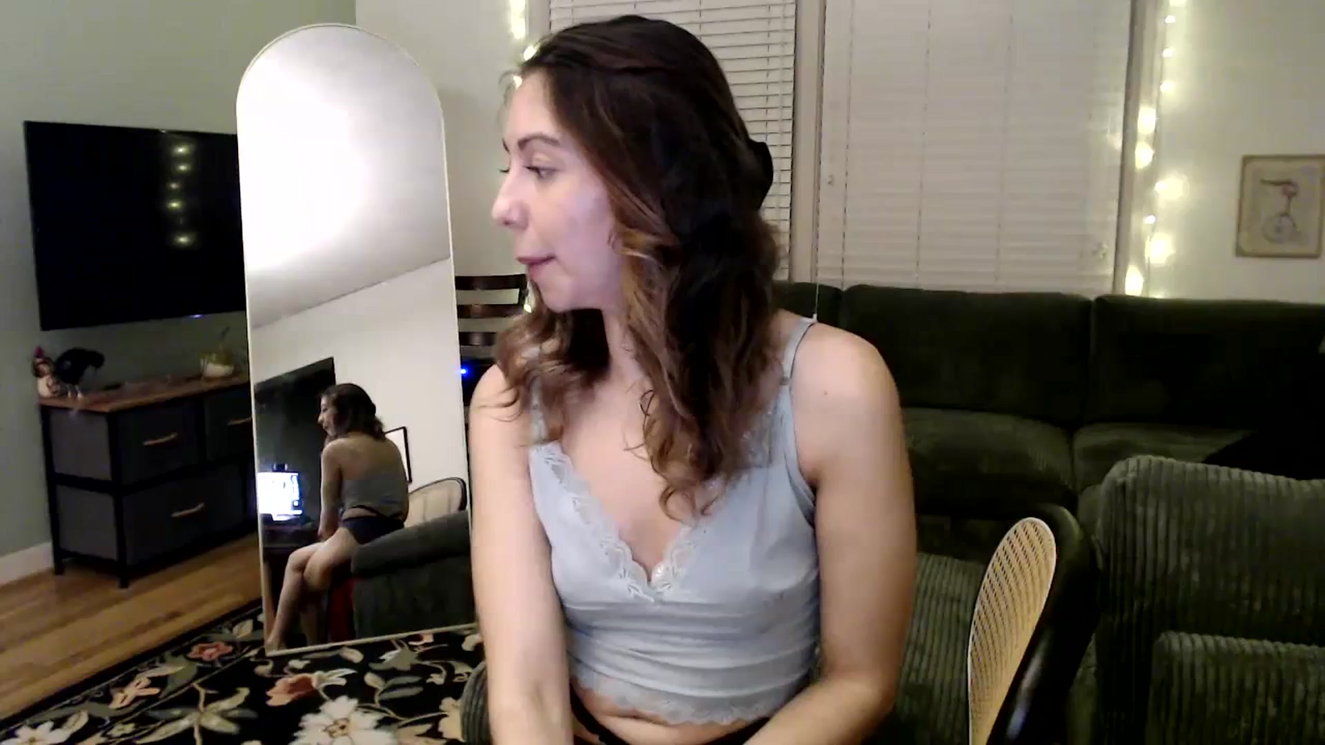 Gallery image thumbnail from Wheres_Willow's myfreecams stream on, 01/15/2024, 09:24 image 6 of 20
