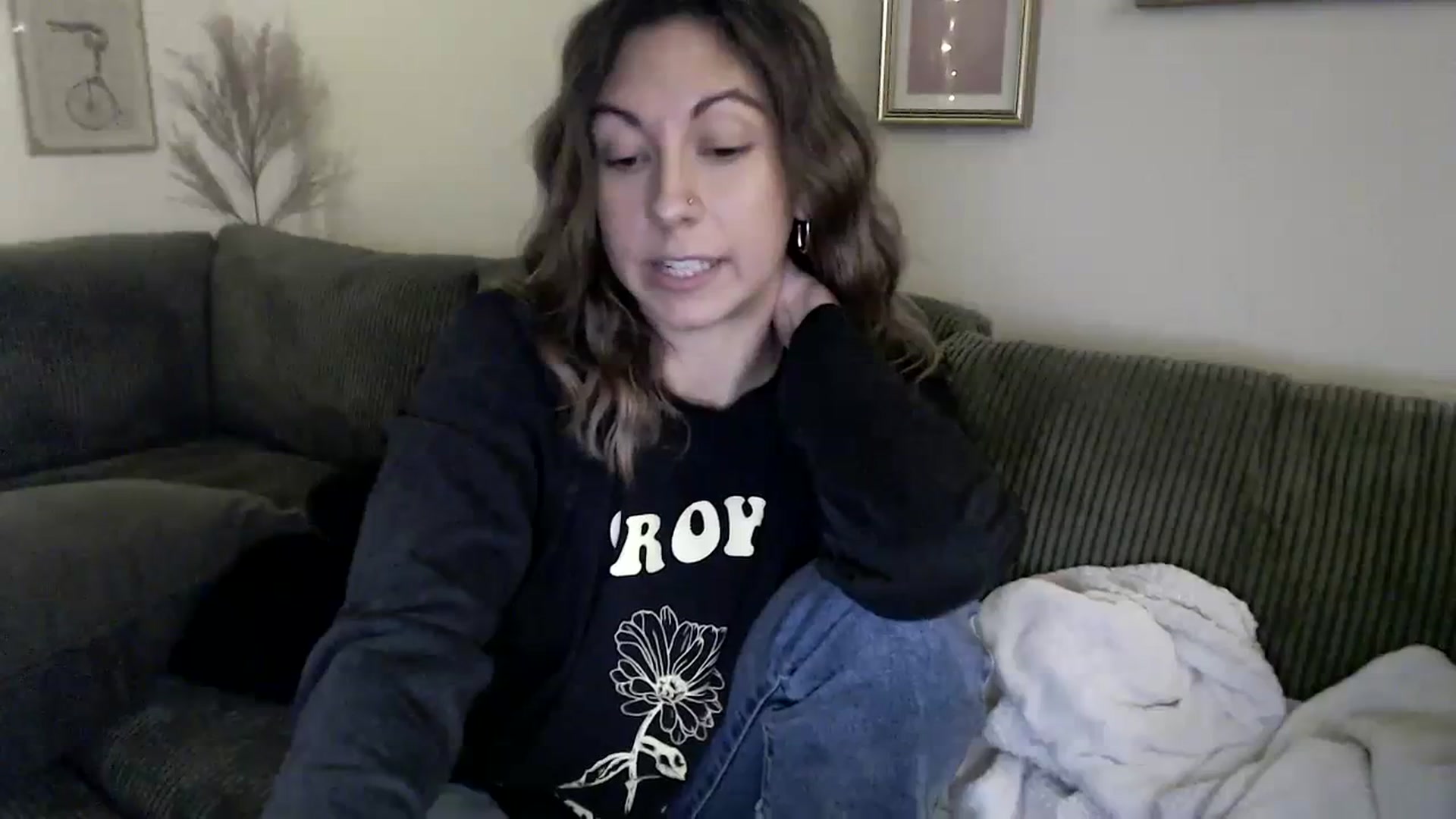 Gallery image thumbnail from Wheres_Willow's myfreecams stream on, 01/31/2024, 07:41 image 4 of 20