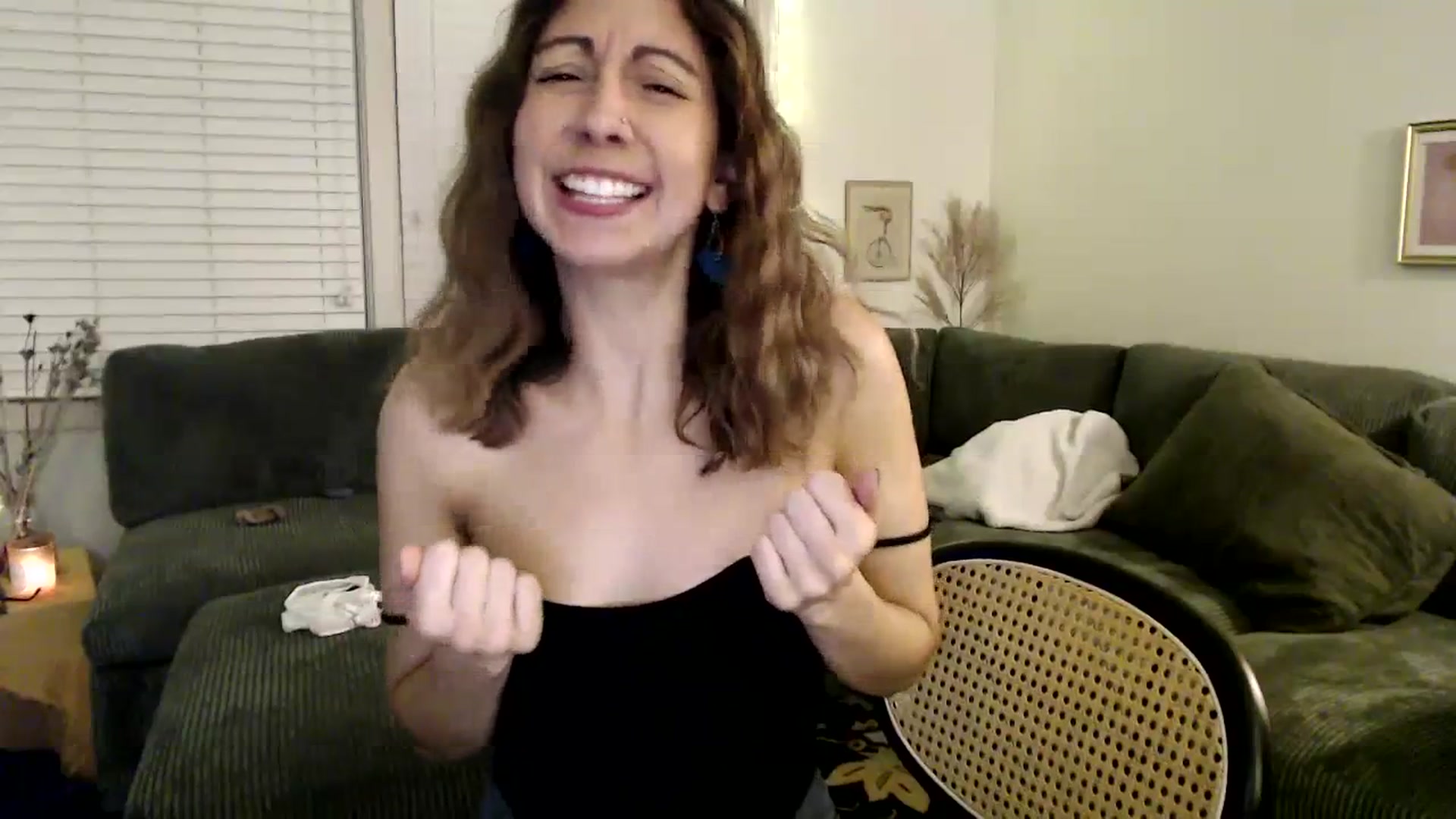 Gallery image thumbnail from Wheres_Willow's myfreecams stream on, 02/02/2024, 05:09 image 5 of 20