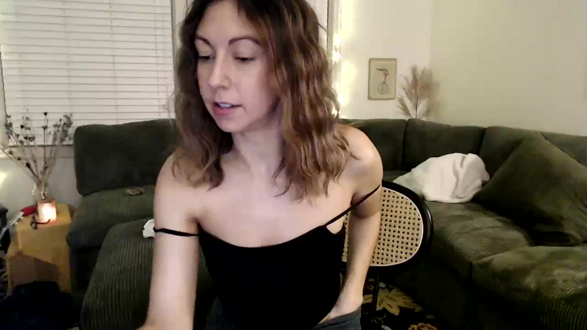 Gallery image thumbnail from Wheres_Willow's myfreecams stream on, 02/02/2024, 05:09 image 18 of 20