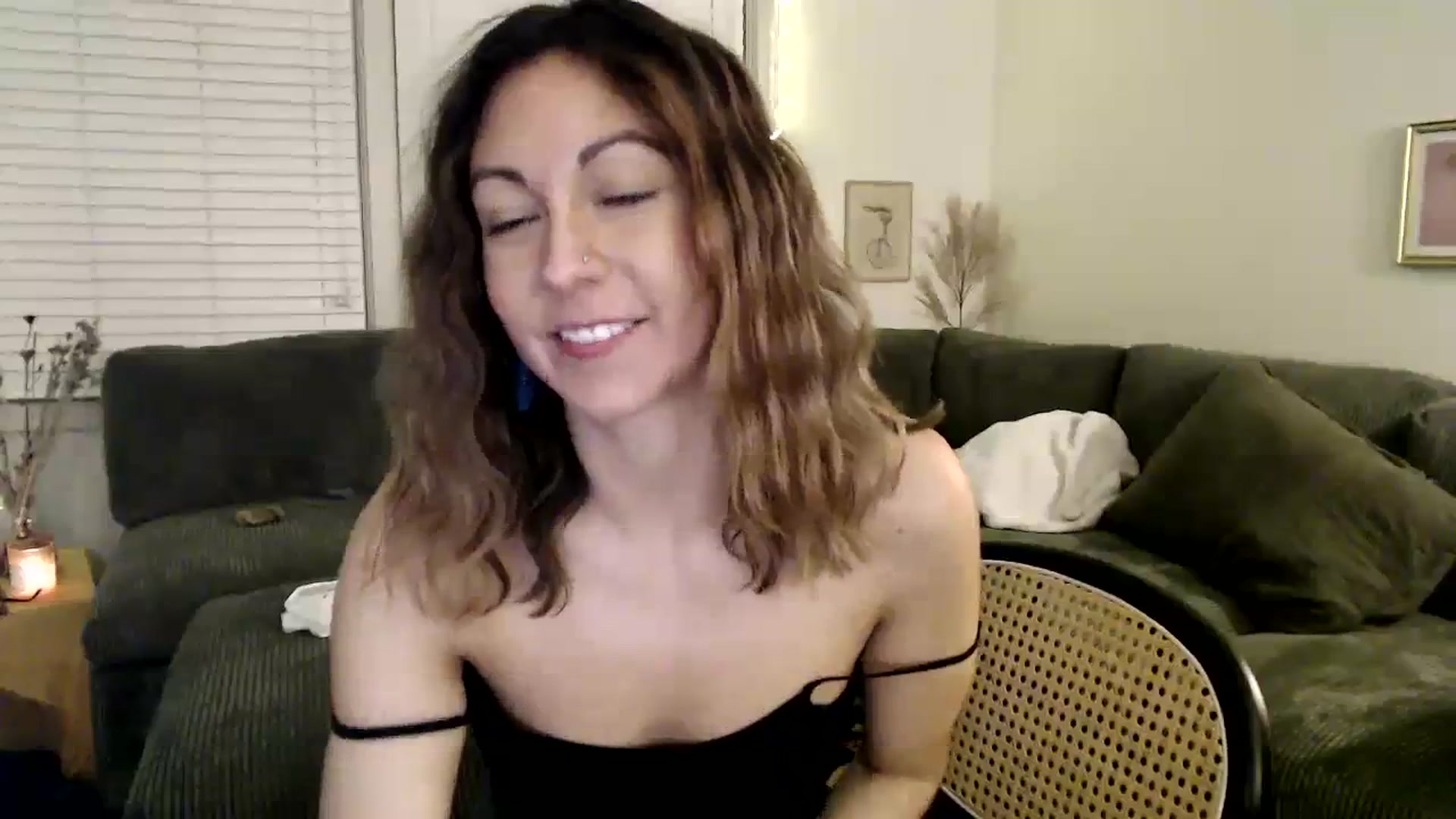 Gallery image thumbnail from Wheres_Willow's myfreecams stream on, 02/02/2024, 05:09 image 4 of 20