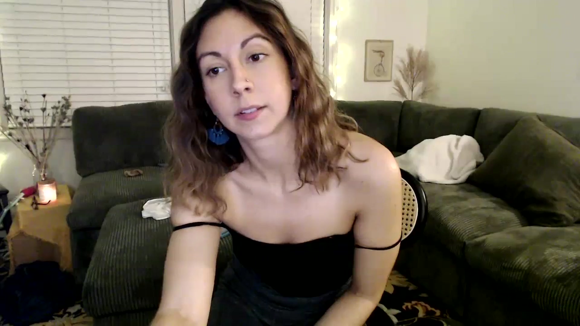 Gallery image thumbnail from Wheres_Willow's myfreecams stream on, 02/02/2024, 05:09 image 8 of 20