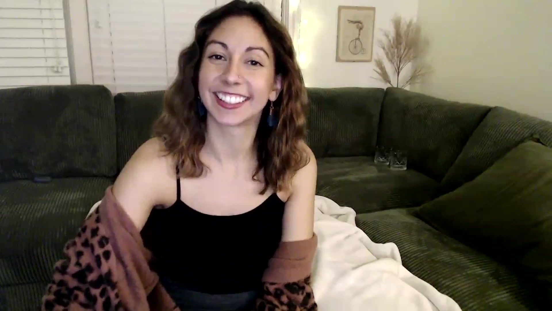Gallery image thumbnail from Wheres_Willow's myfreecams stream on, 02/02/2024, 06:32 image 15 of 20