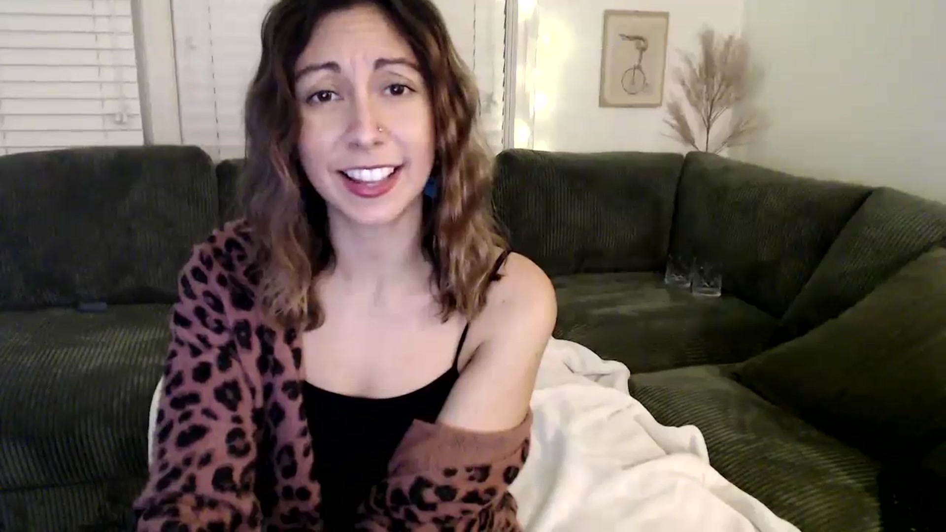Gallery image thumbnail from Wheres_Willow's myfreecams stream on, 02/02/2024, 06:32 image 8 of 20