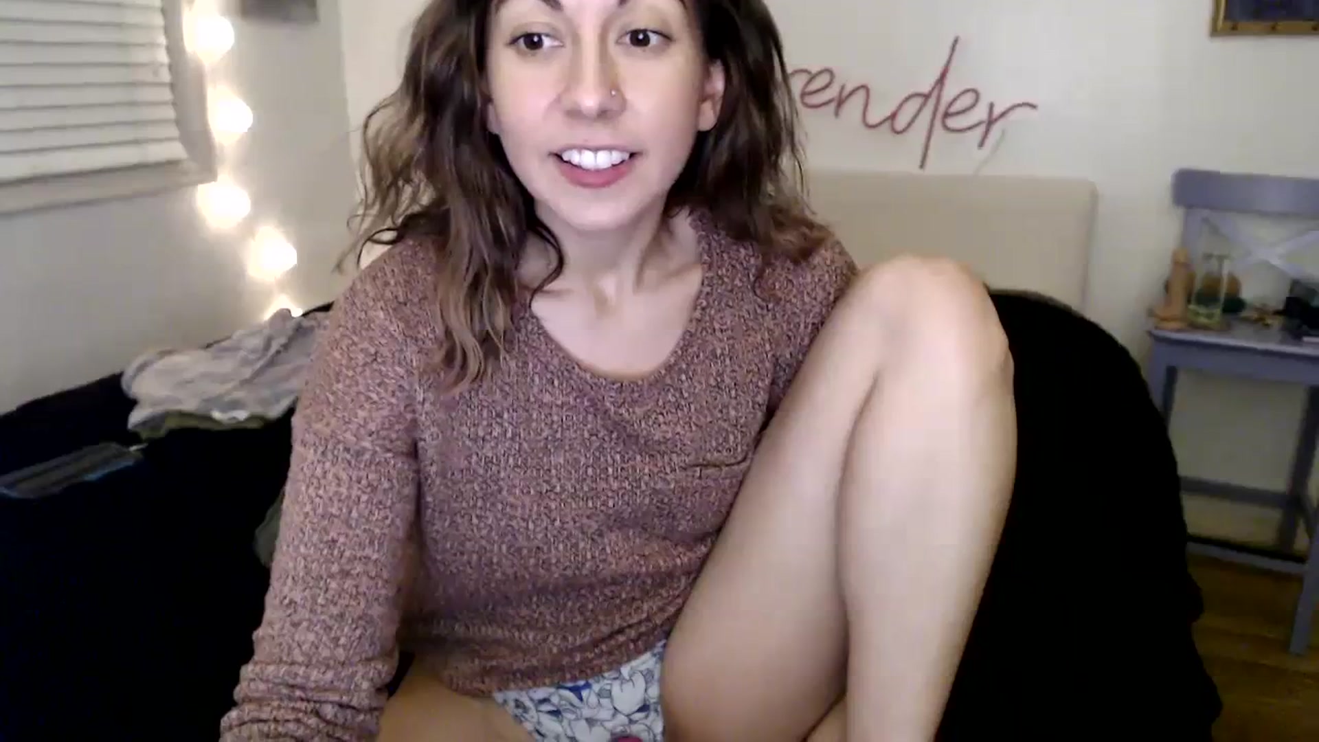 Gallery image thumbnail from Wheres_Willow's myfreecams stream on, 02/02/2024, 10:35 image 8 of 20