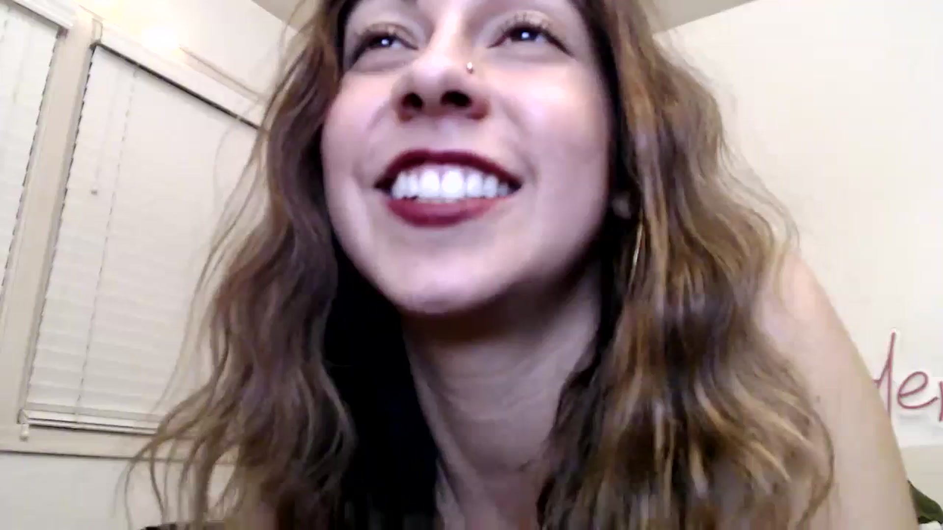 Gallery image thumbnail from Wheres_Willow's myfreecams stream on, 02/03/2024, 07:13 image 4 of 20