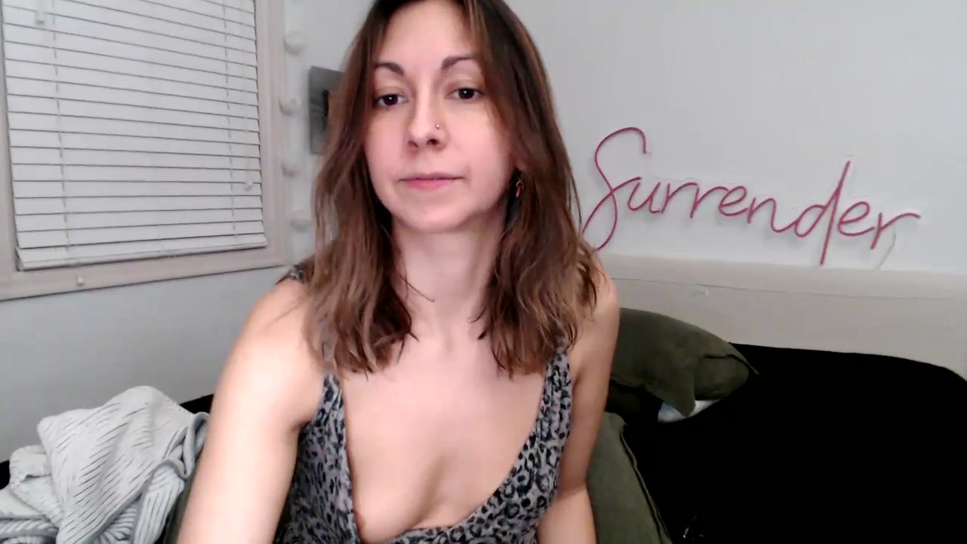 Gallery image thumbnail from Wheres_Willow's myfreecams stream on, 02/07/2024, 07:21 image 2 of 20