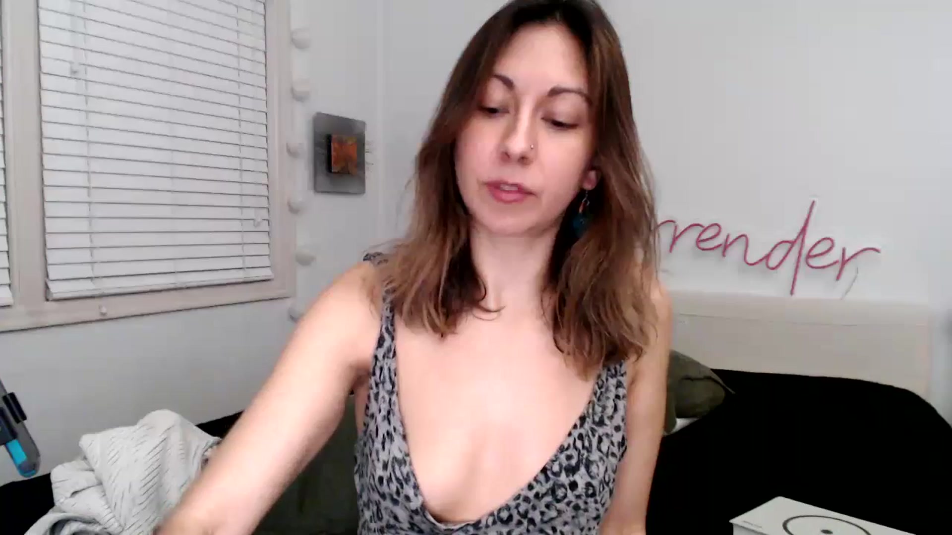 Gallery image thumbnail from Wheres_Willow's myfreecams stream on, 02/07/2024, 07:21 image 15 of 20