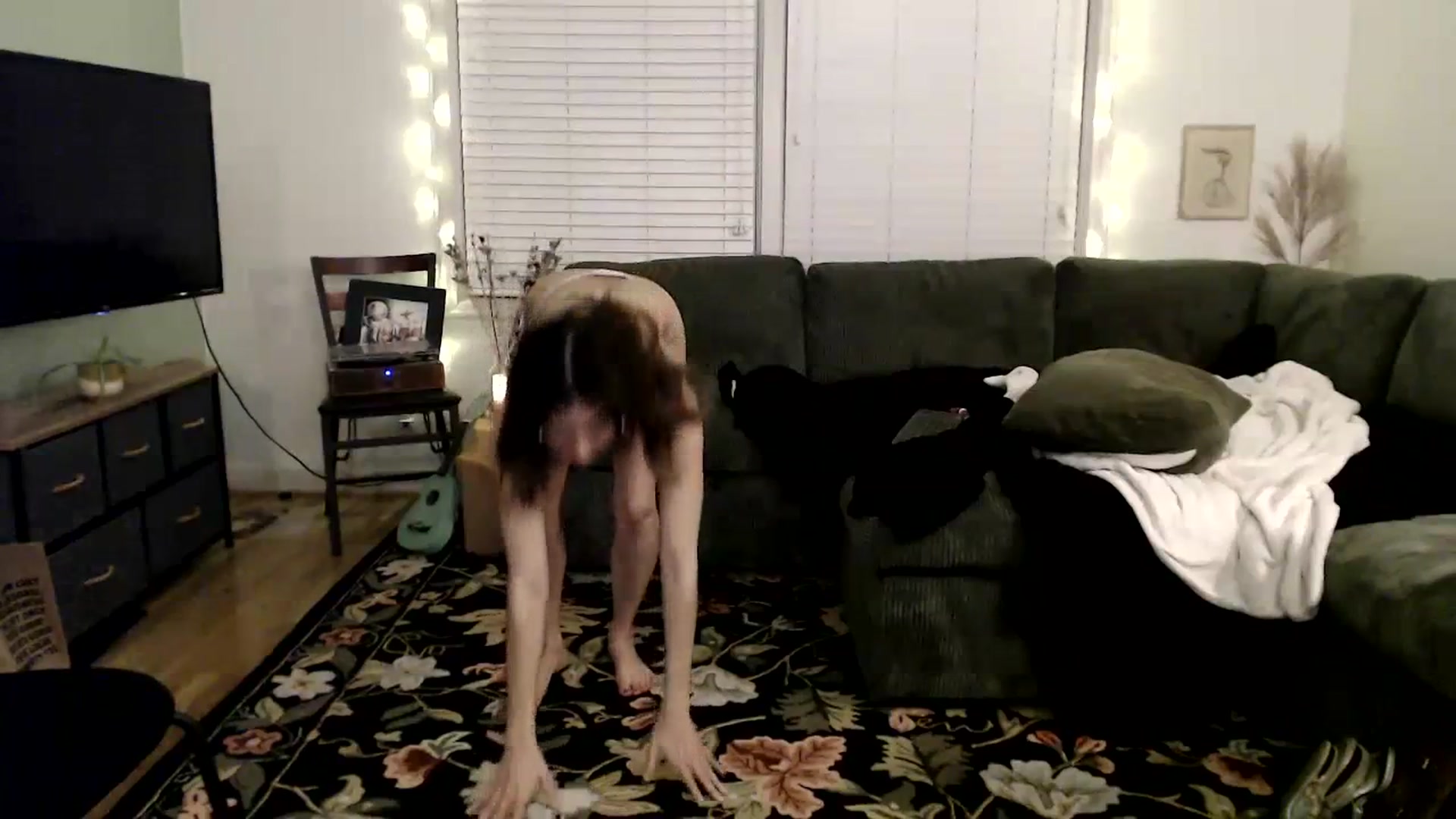 Gallery image thumbnail from Wheres_Willow's myfreecams stream on, 02/13/2024, 10:43 image 19 of 20