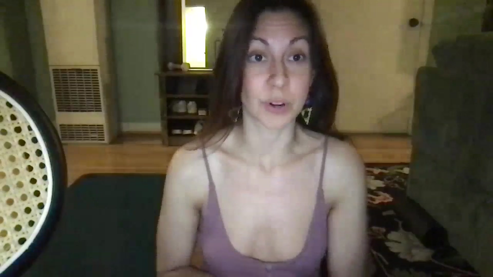 Gallery image thumbnail from Wheres_Willow's myfreecams stream on, 04/10/2024, 08:41 image 2 of 20