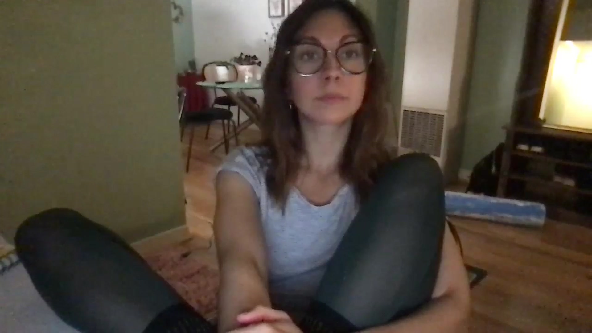 Gallery image thumbnail from Wheres_Willow's myfreecams stream on, 04/22/2024, 06:26 image 5 of 20